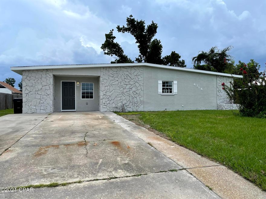 You won't believe your eyes when you step into this wonderfully renovated 3bed/ 2 full bath home in a neighborhood convenient to everything! The large eat in kitchen has all new shaker cabinets, stainless appliances that are brand new and nice LPV flooring. The bathrooms have been redone, and the home has fresh new paint. There is a big 220 sq. ft. Florida room that can easily be heated or cooled to be perfect for any type of weather. There is a big inside laundry/storage room.  Don't miss out!