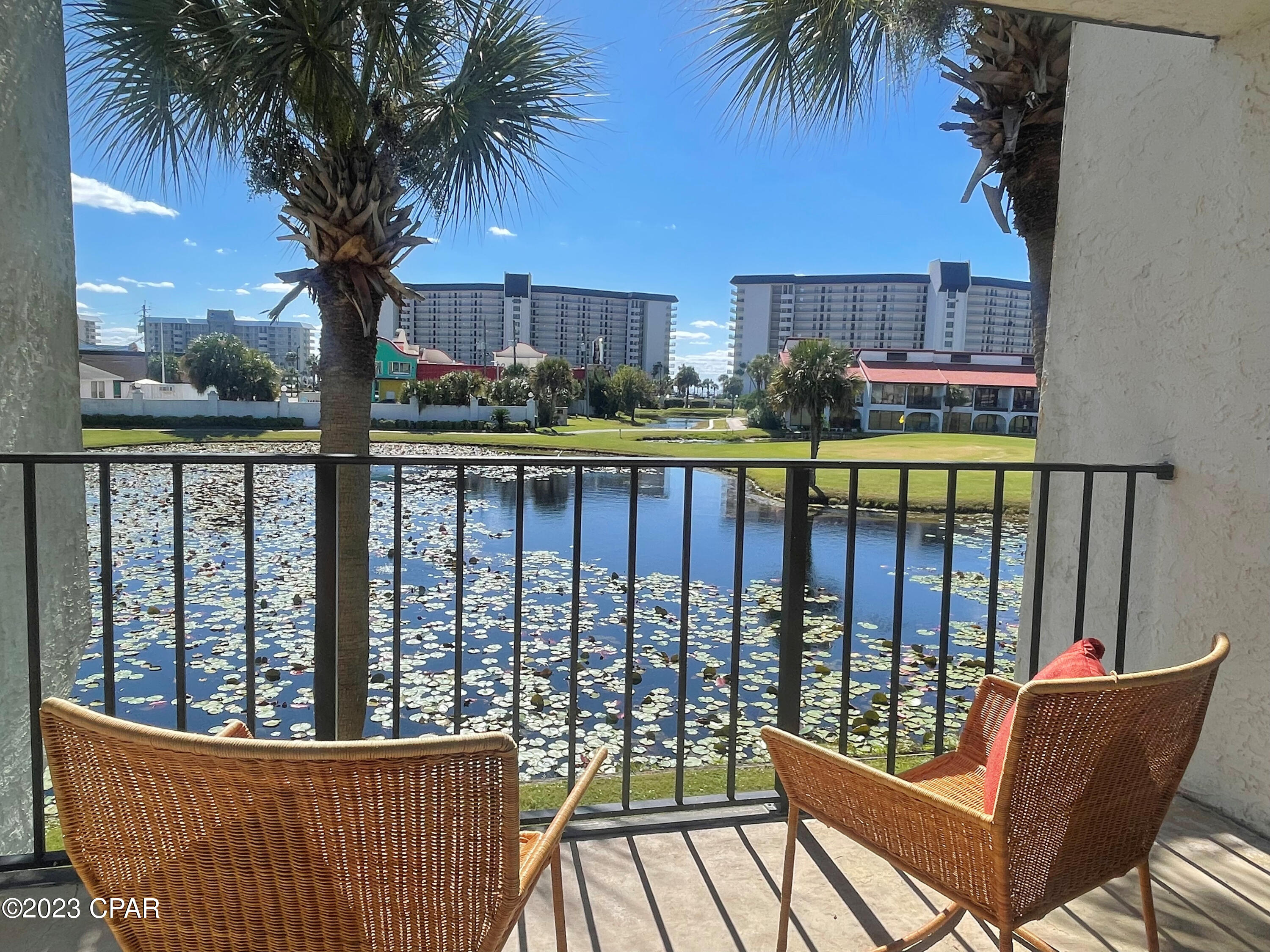 Edgewater Golf Villas 1 - Residential