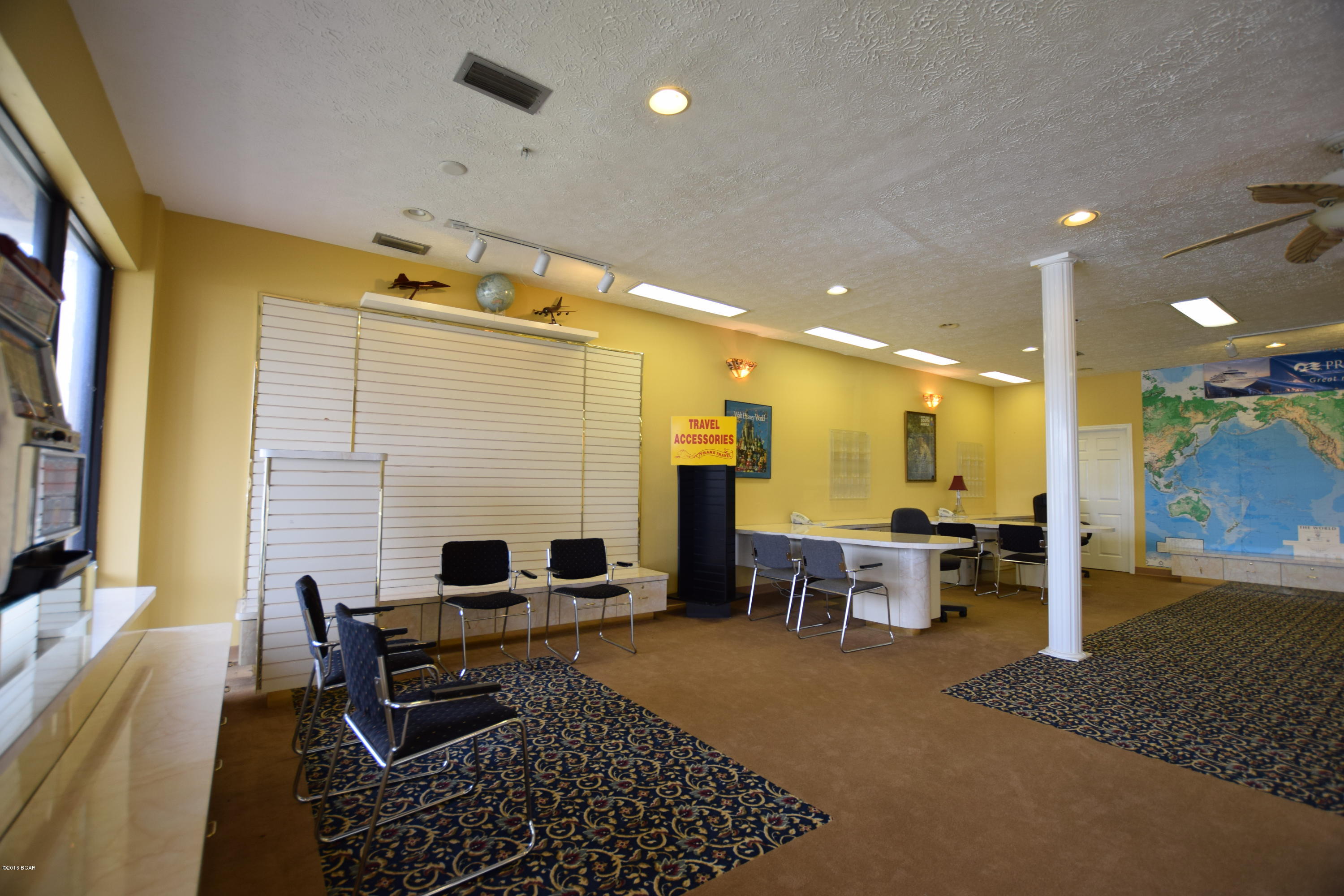 Willow Lake Commercial Center - Commercial Lease