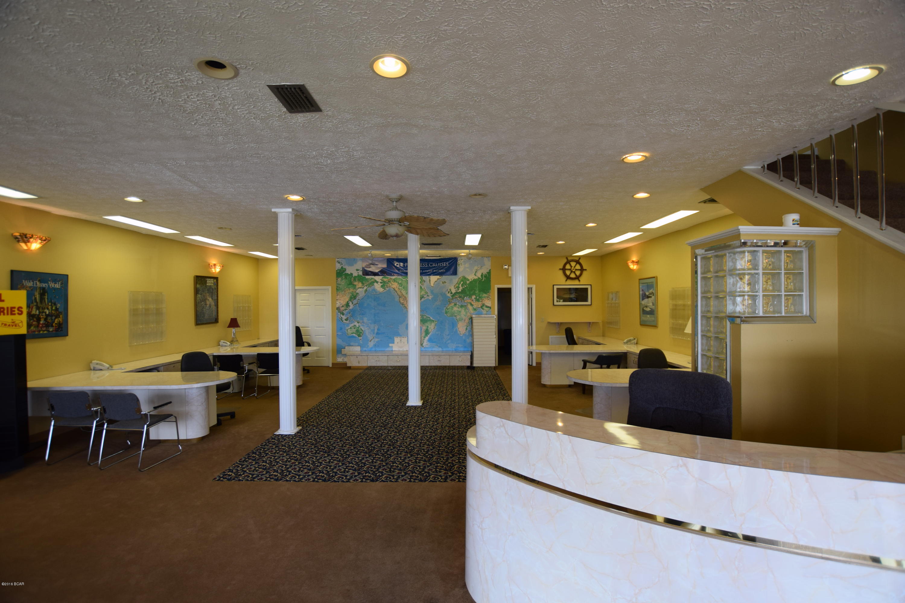 Willow Lake Commercial Center - Commercial Lease