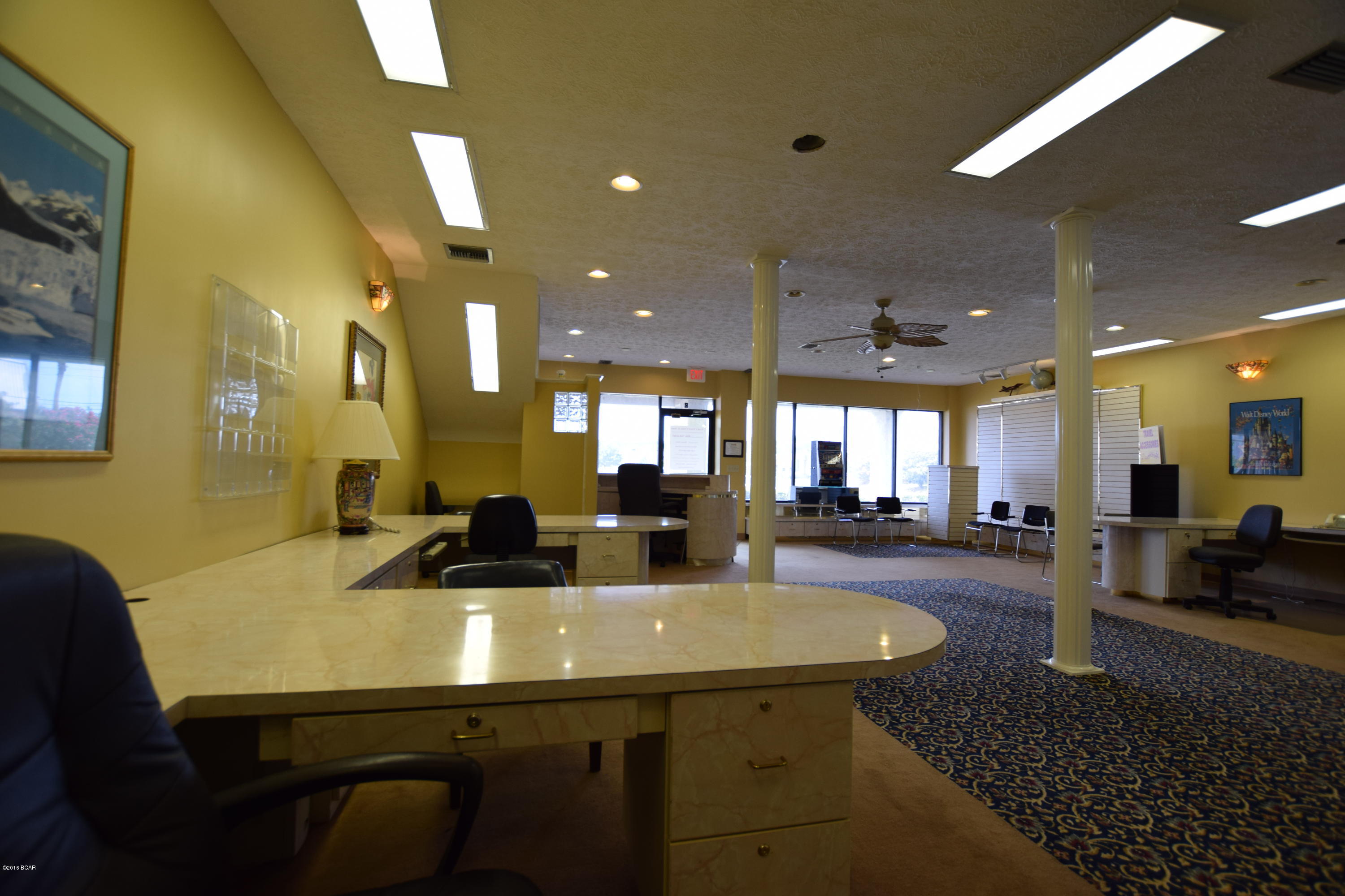 Willow Lake Commercial Center - Commercial Lease