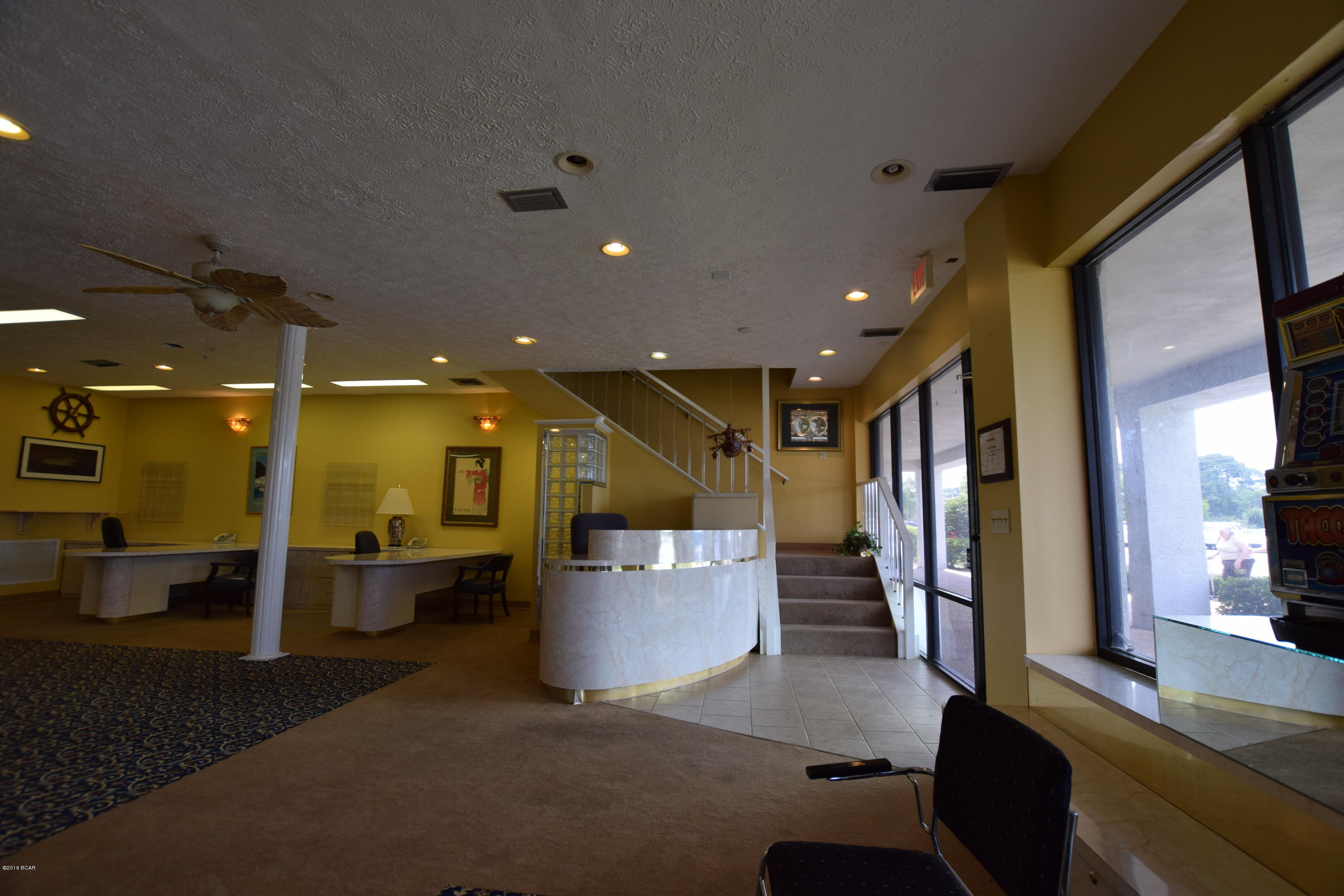 Willow Lake Commercial Center - Commercial Lease