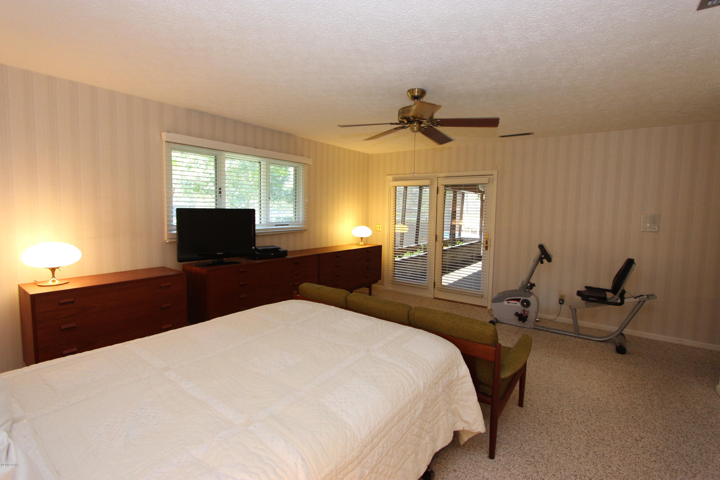 Pretty Bayou Replat - Residential