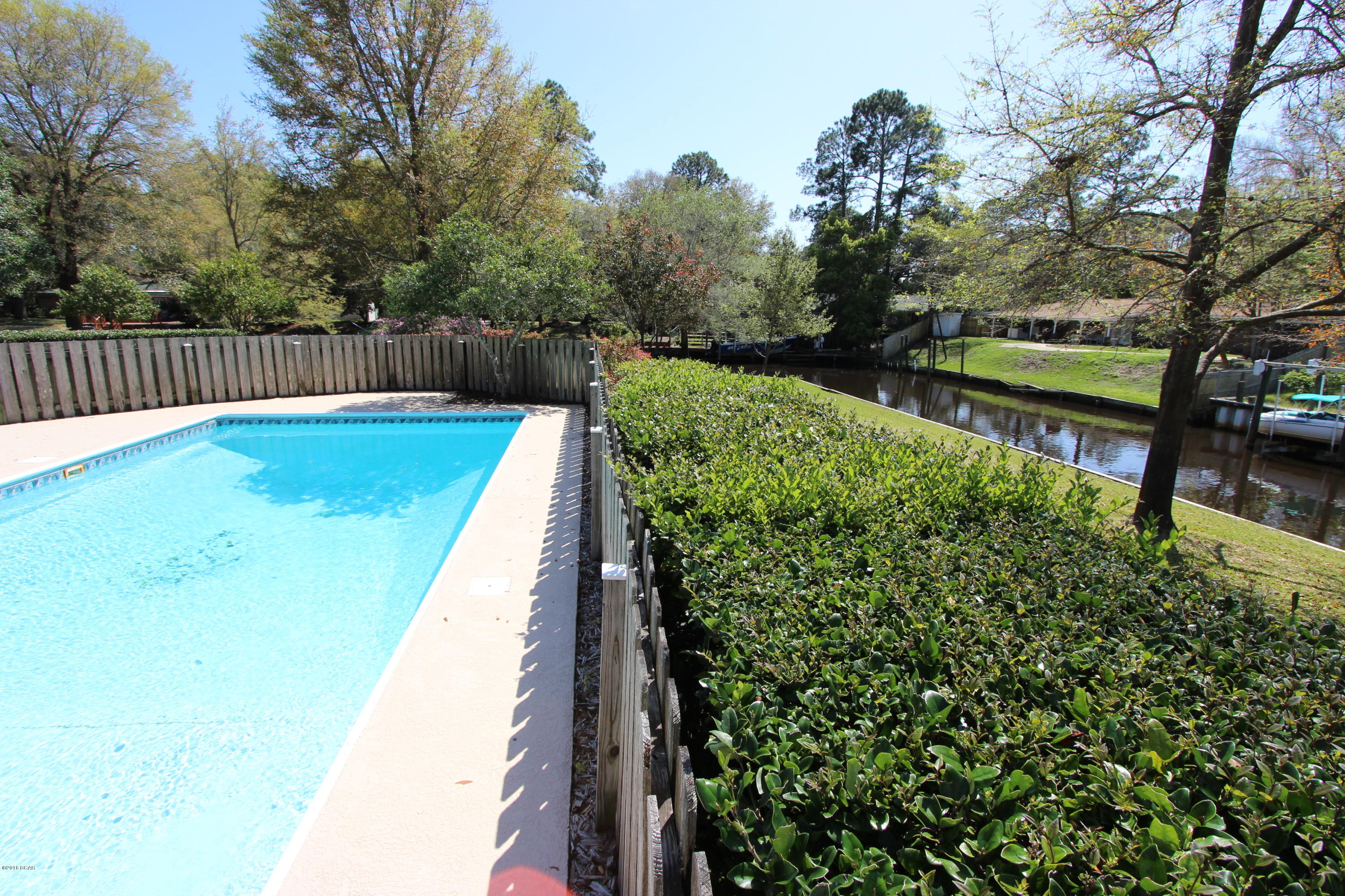 Pretty Bayou Replat - Residential