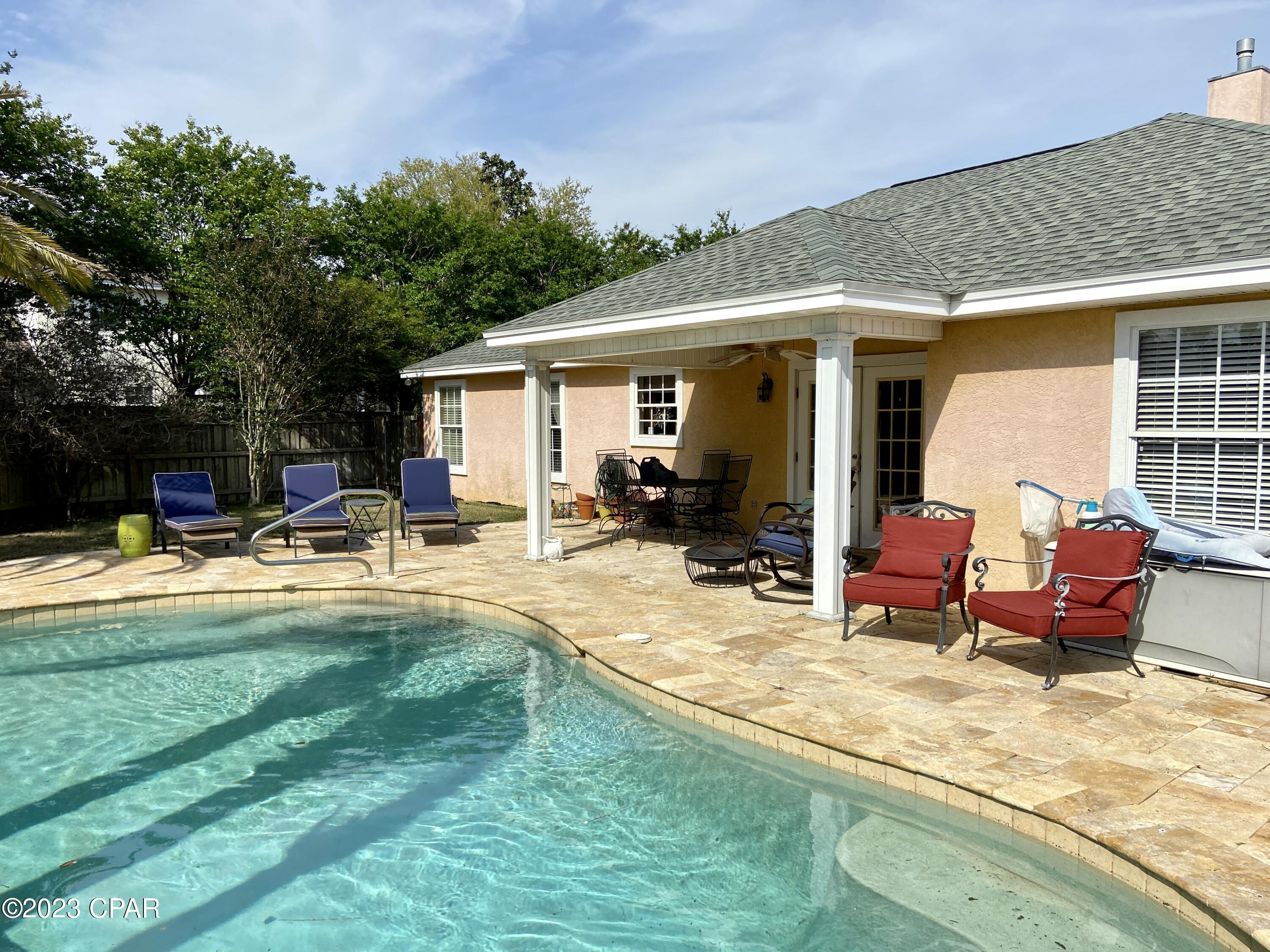 Pelican Bay - Residential