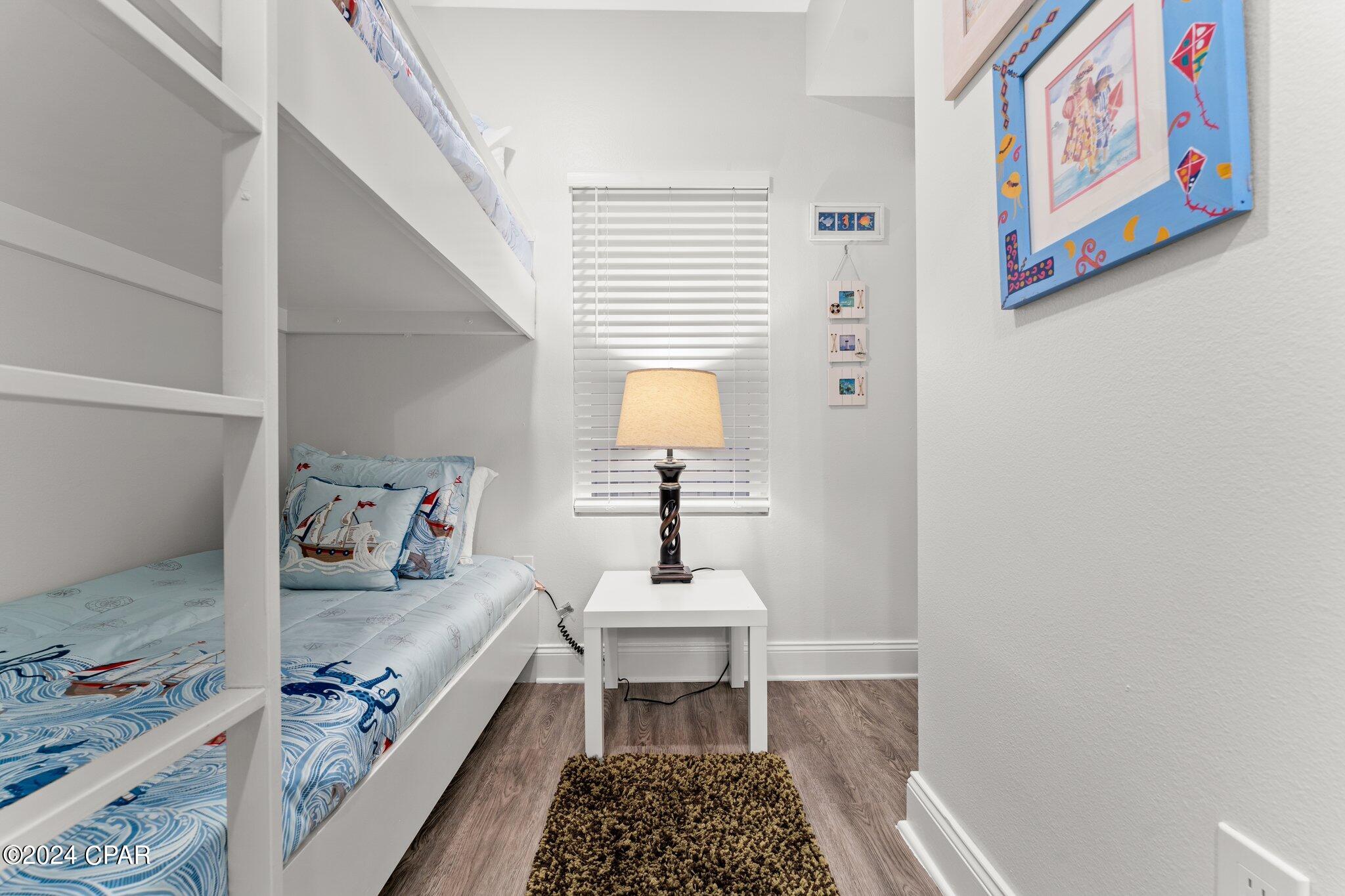 Laketown Wharf - Residential