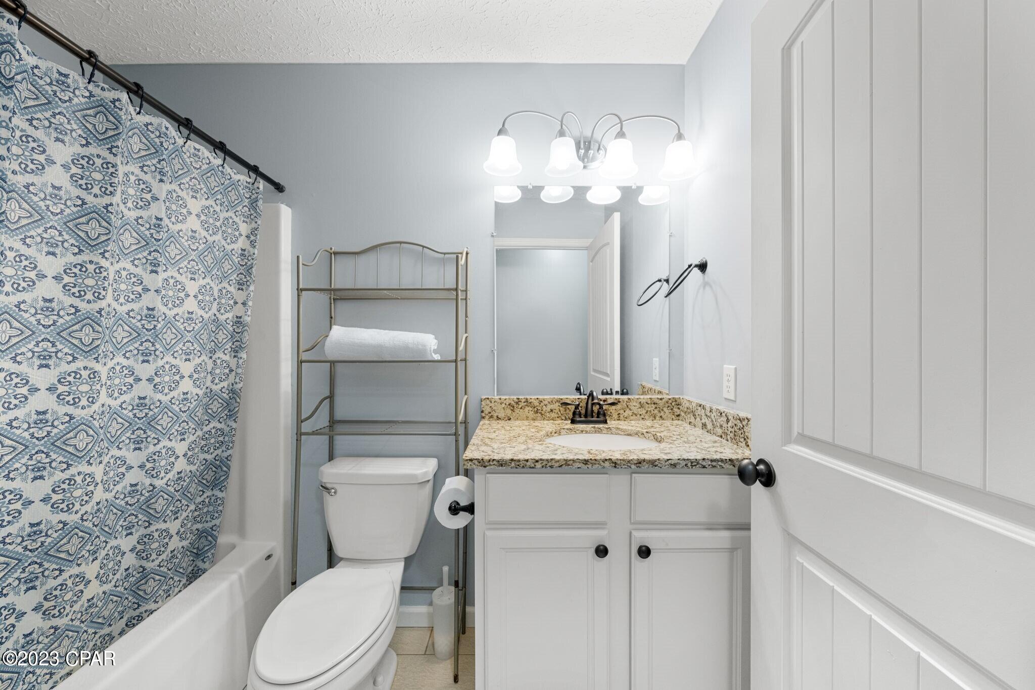 Causeway Manor - Residential