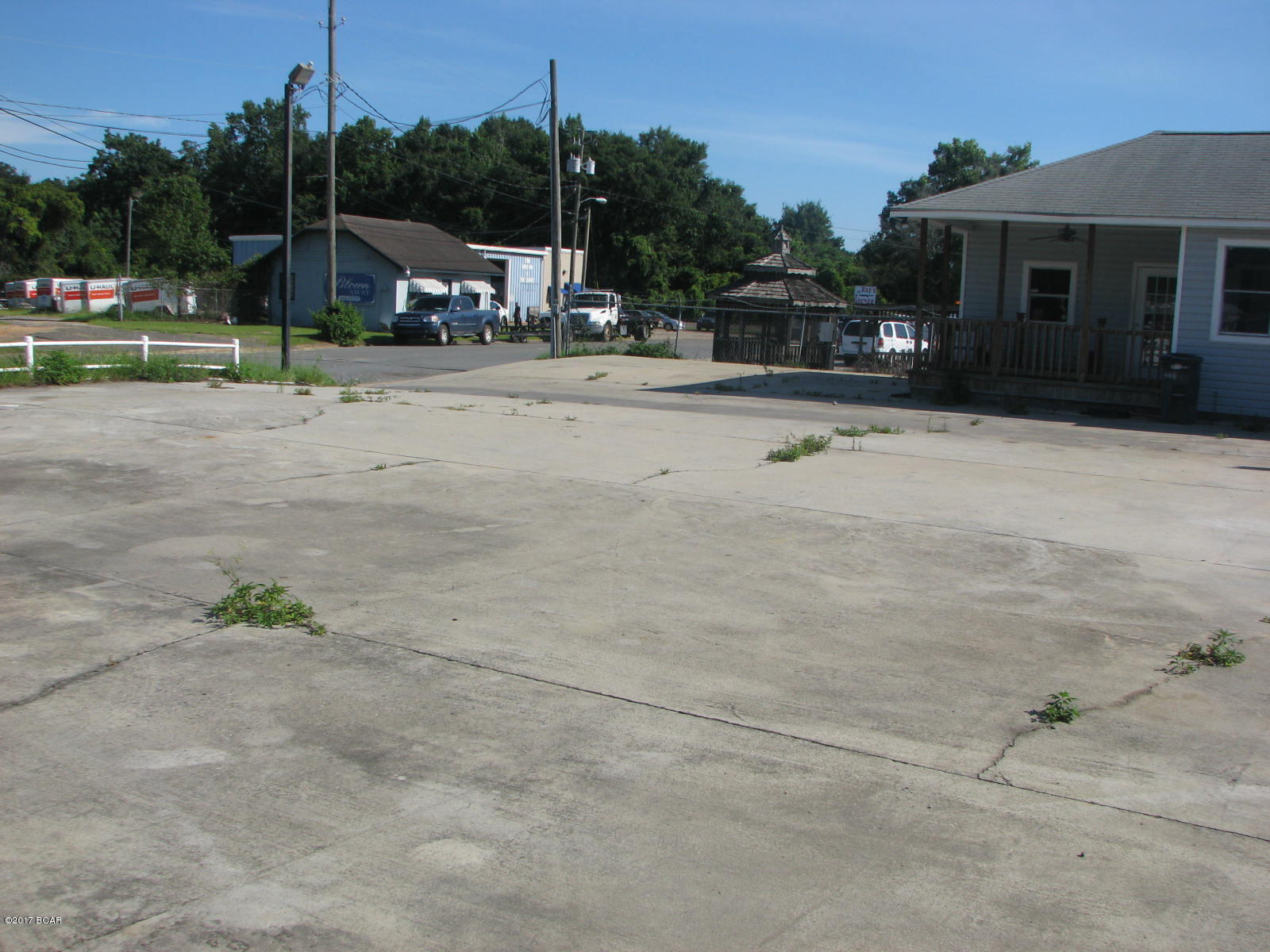 [No Recorded Subdiv] - Commercial Sale