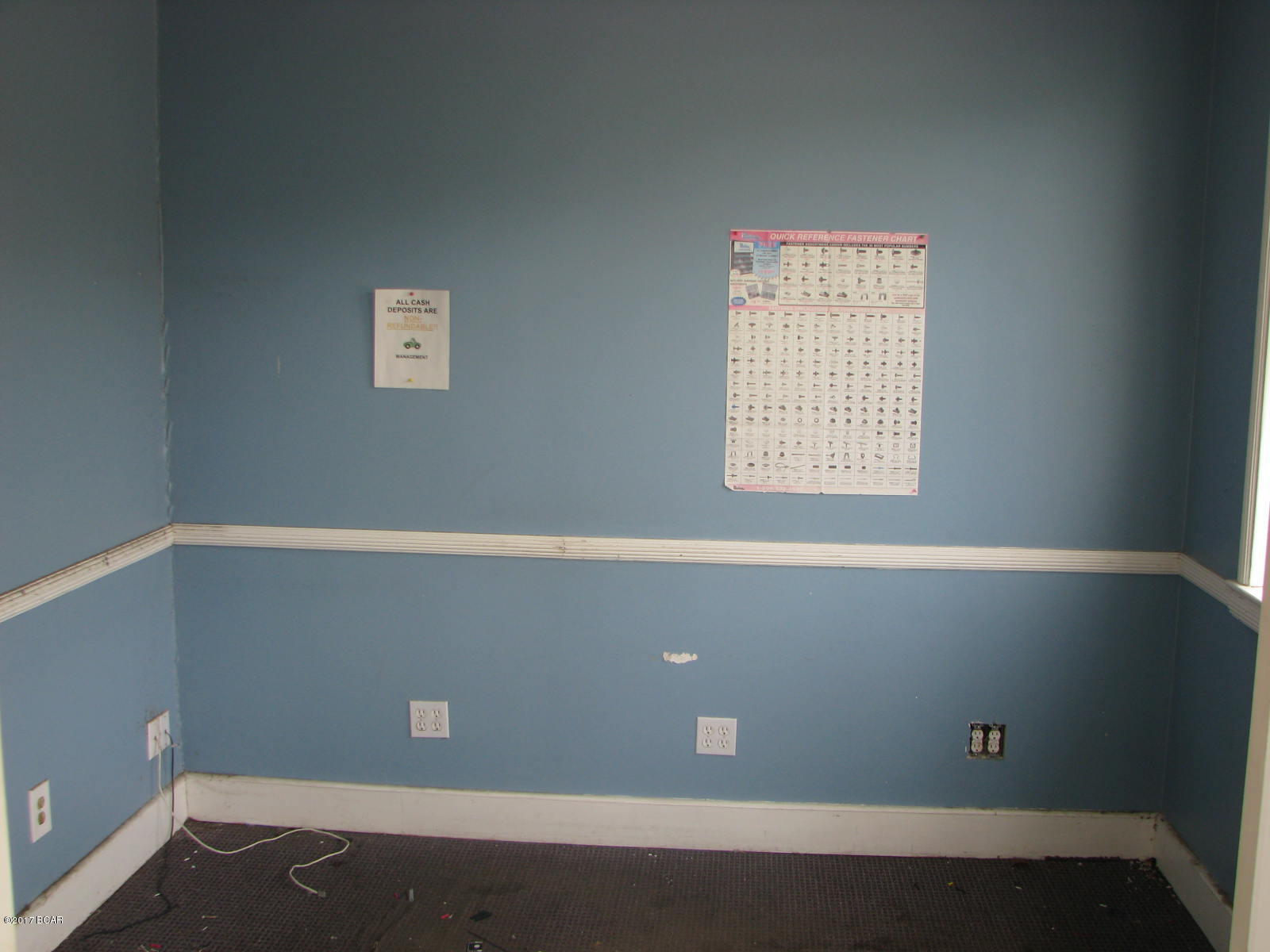 [No Recorded Subdiv] - Commercial Sale