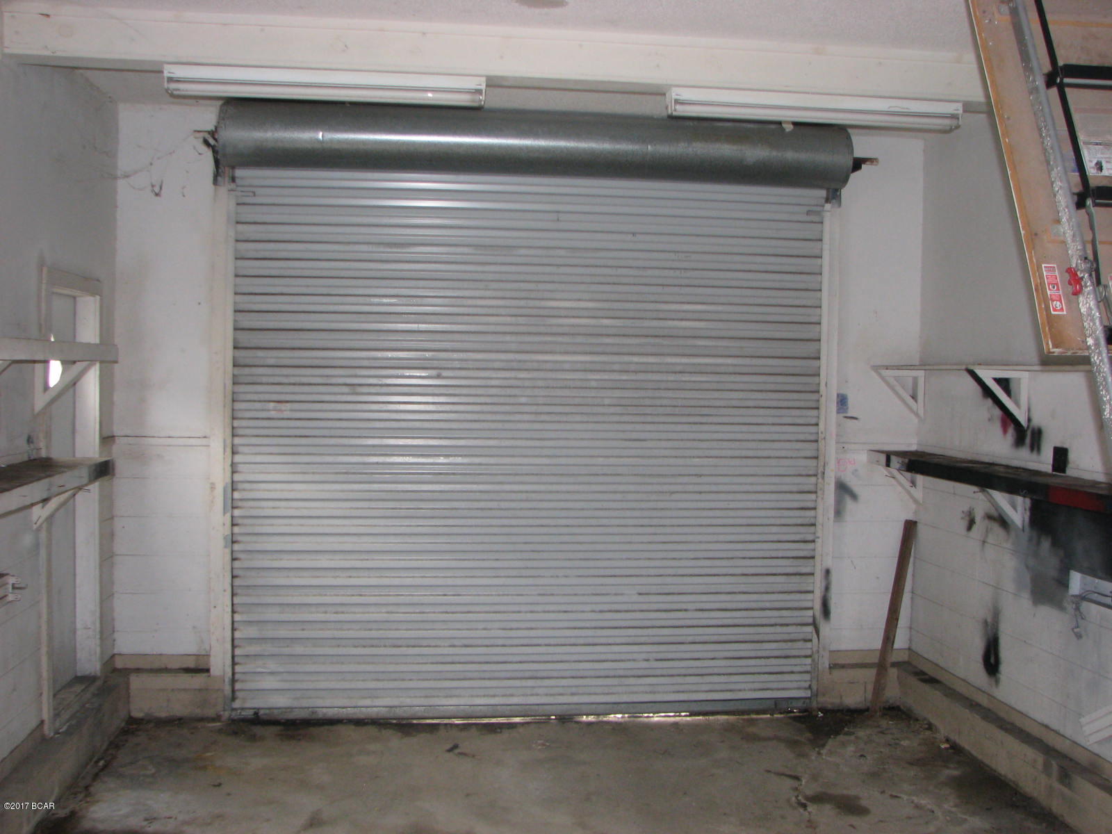 [No Recorded Subdiv] - Commercial Sale