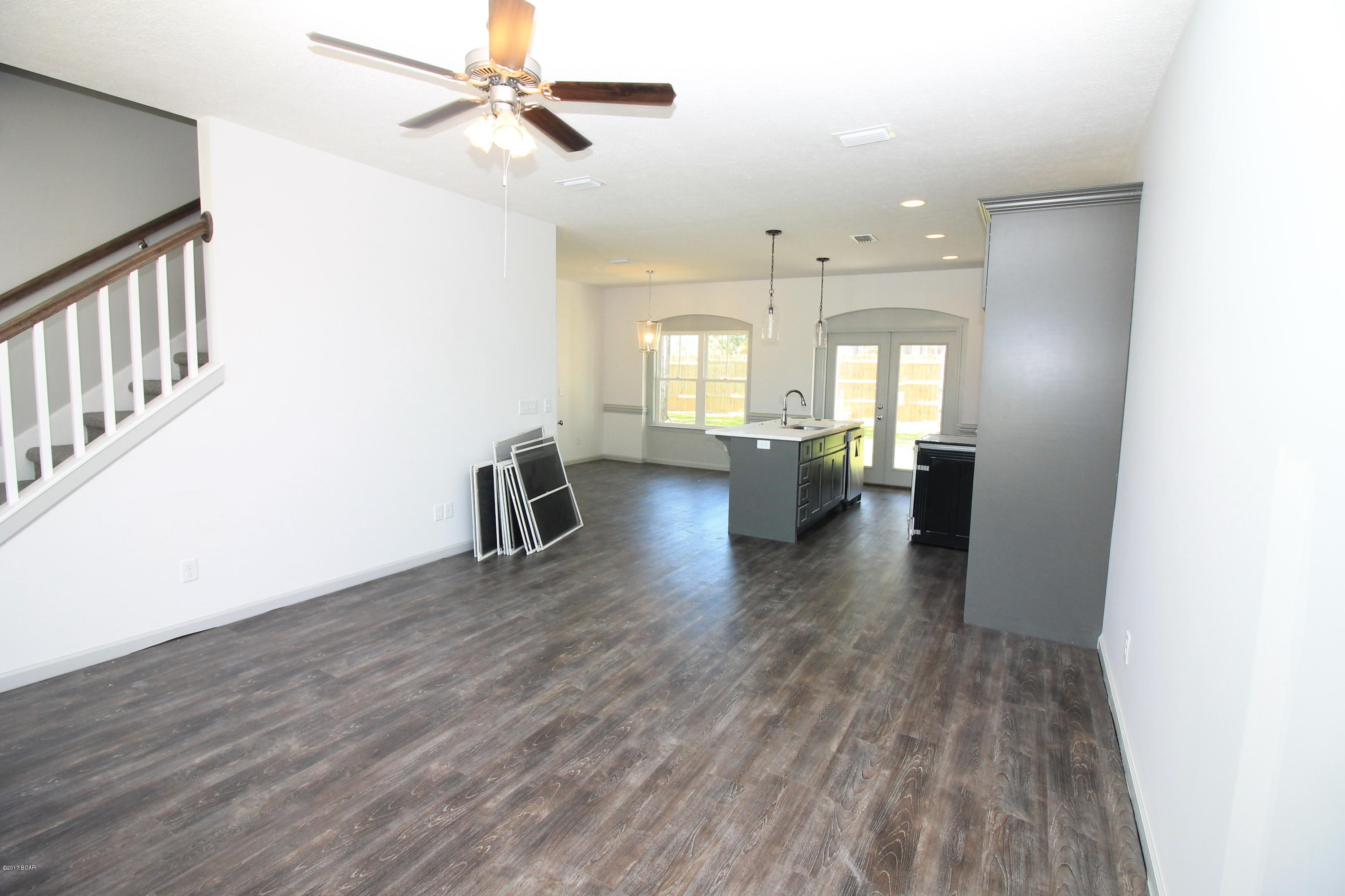 The Pines Of Lynn Haven - Residential