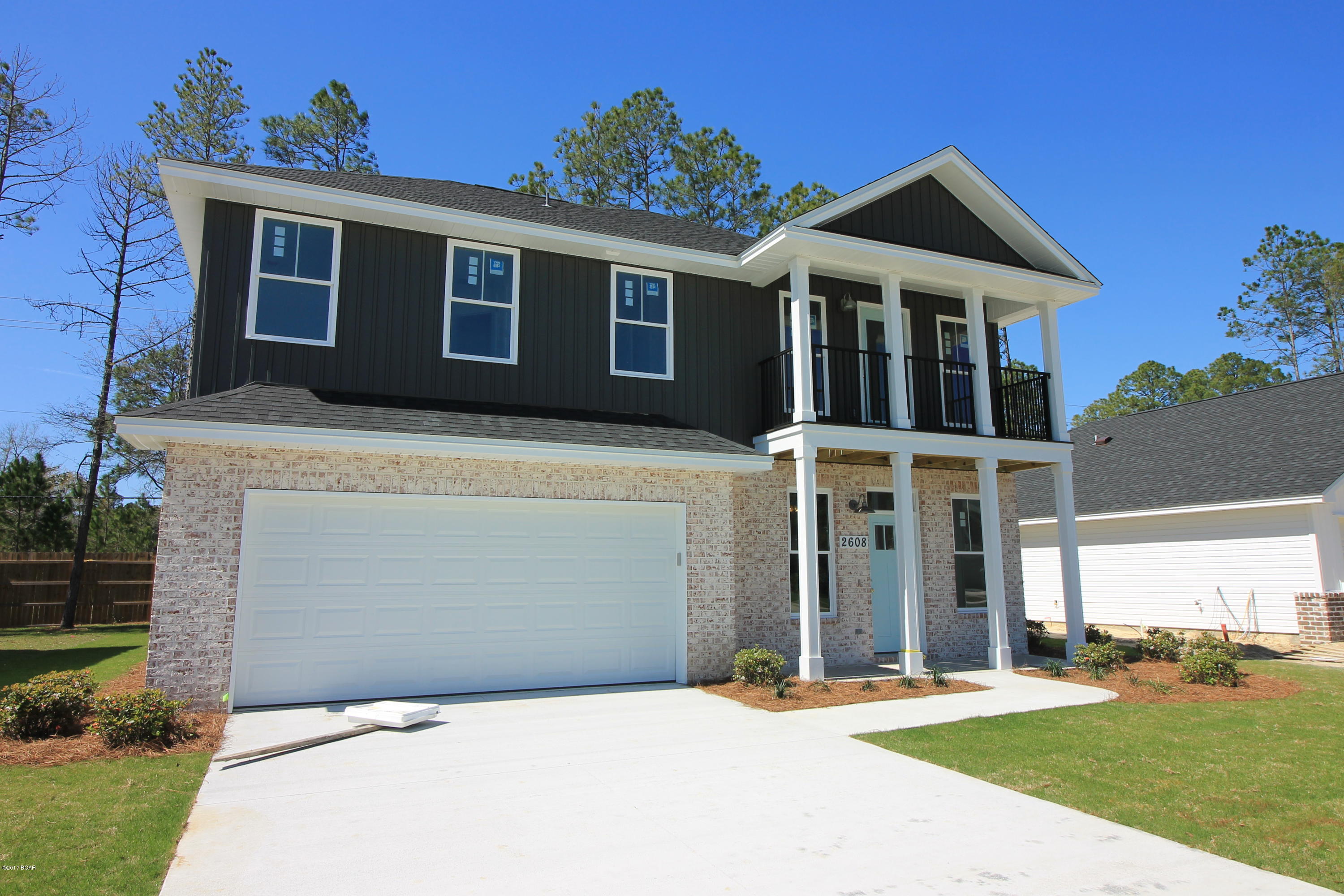 The Pines Of Lynn Haven - Residential