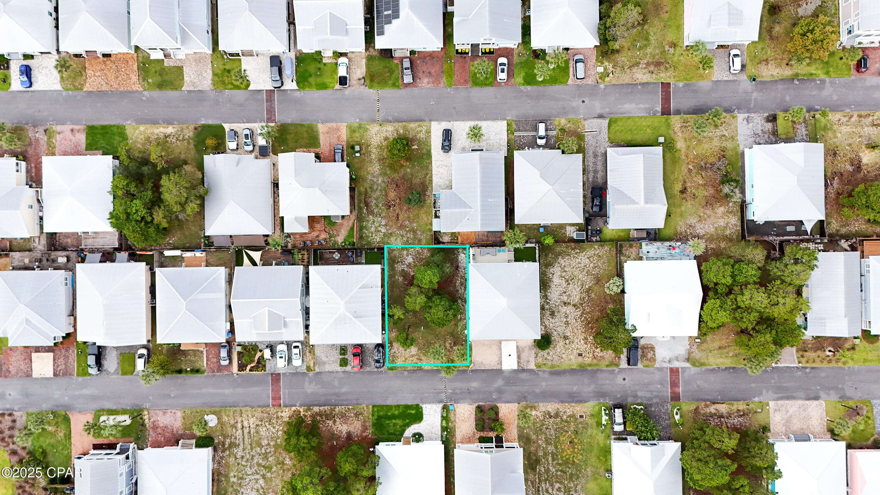 Paradise Grove - Land