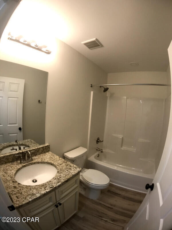 North Lagoon Oaks - Residential