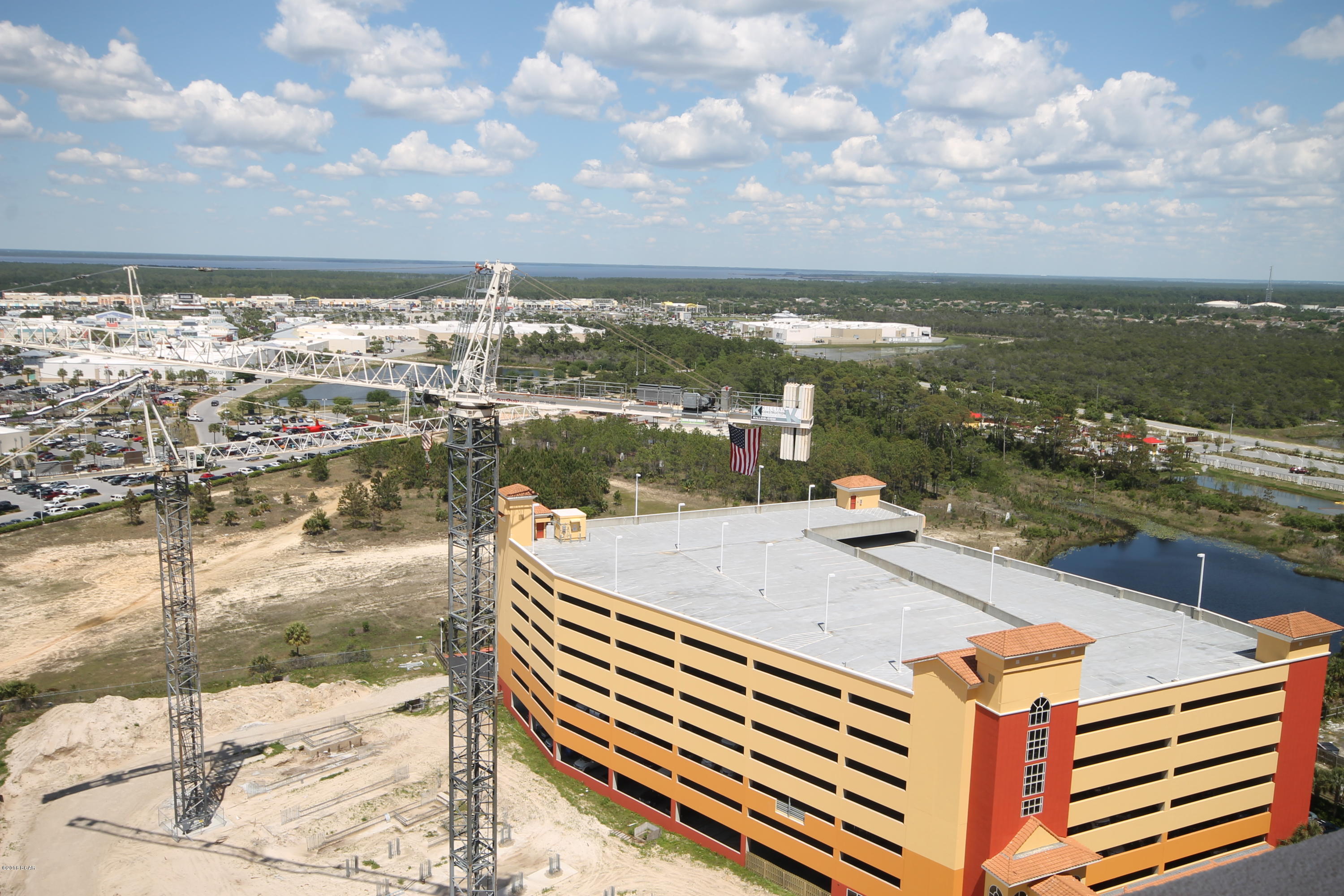 Calypso Towers II - Residential