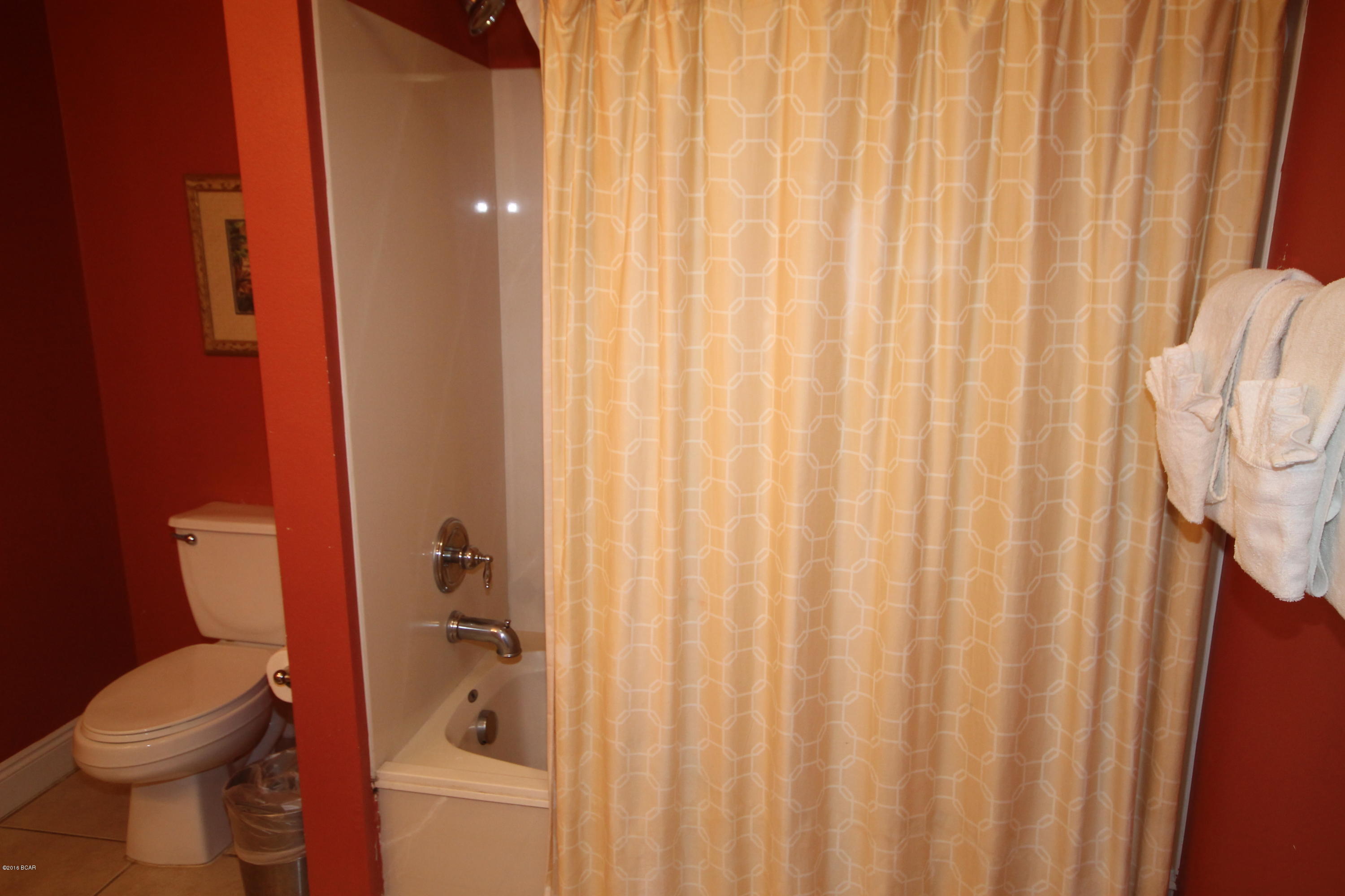 Calypso Towers II - Residential