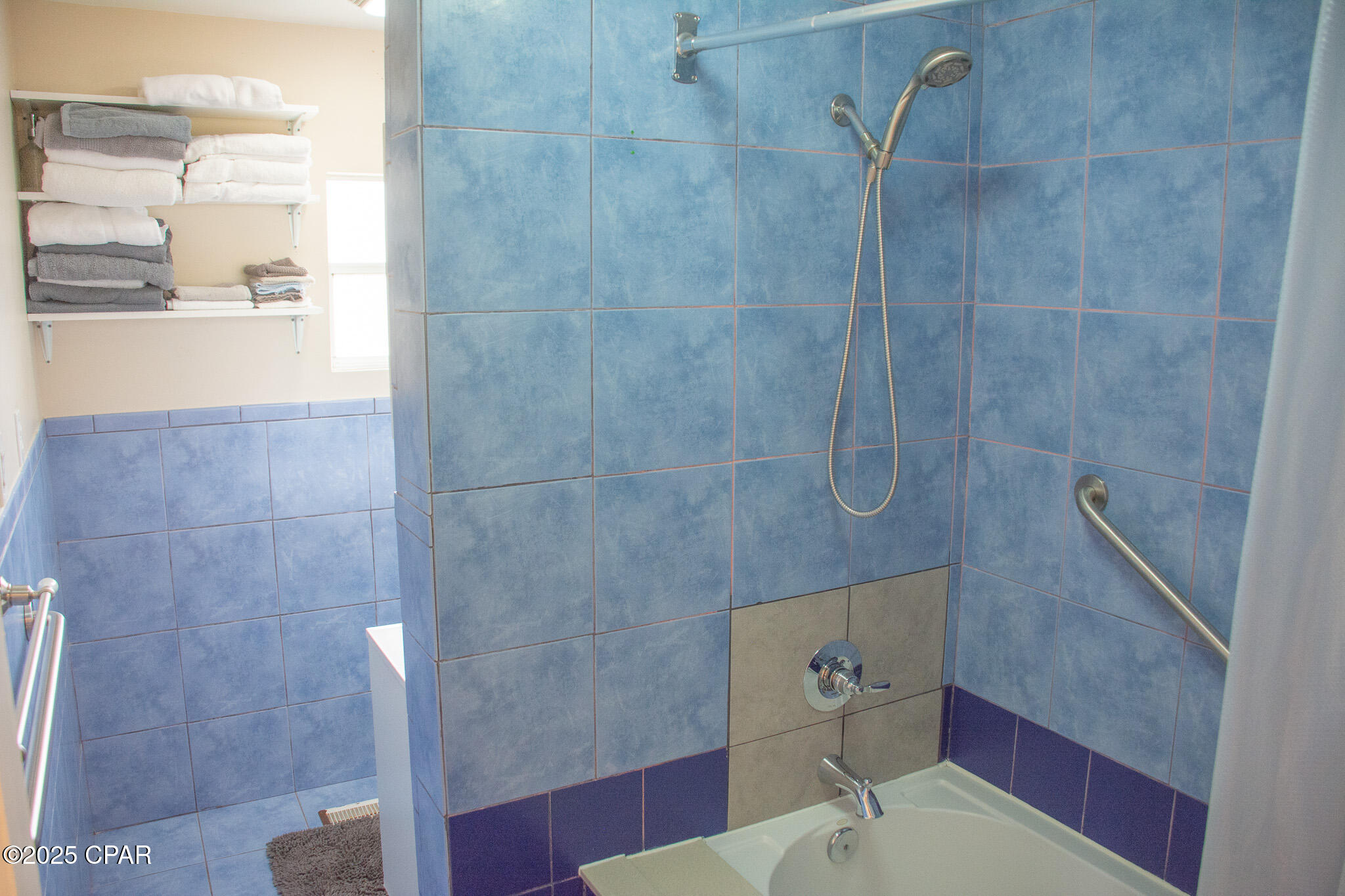 Caroline Add Unit 2 - Residential