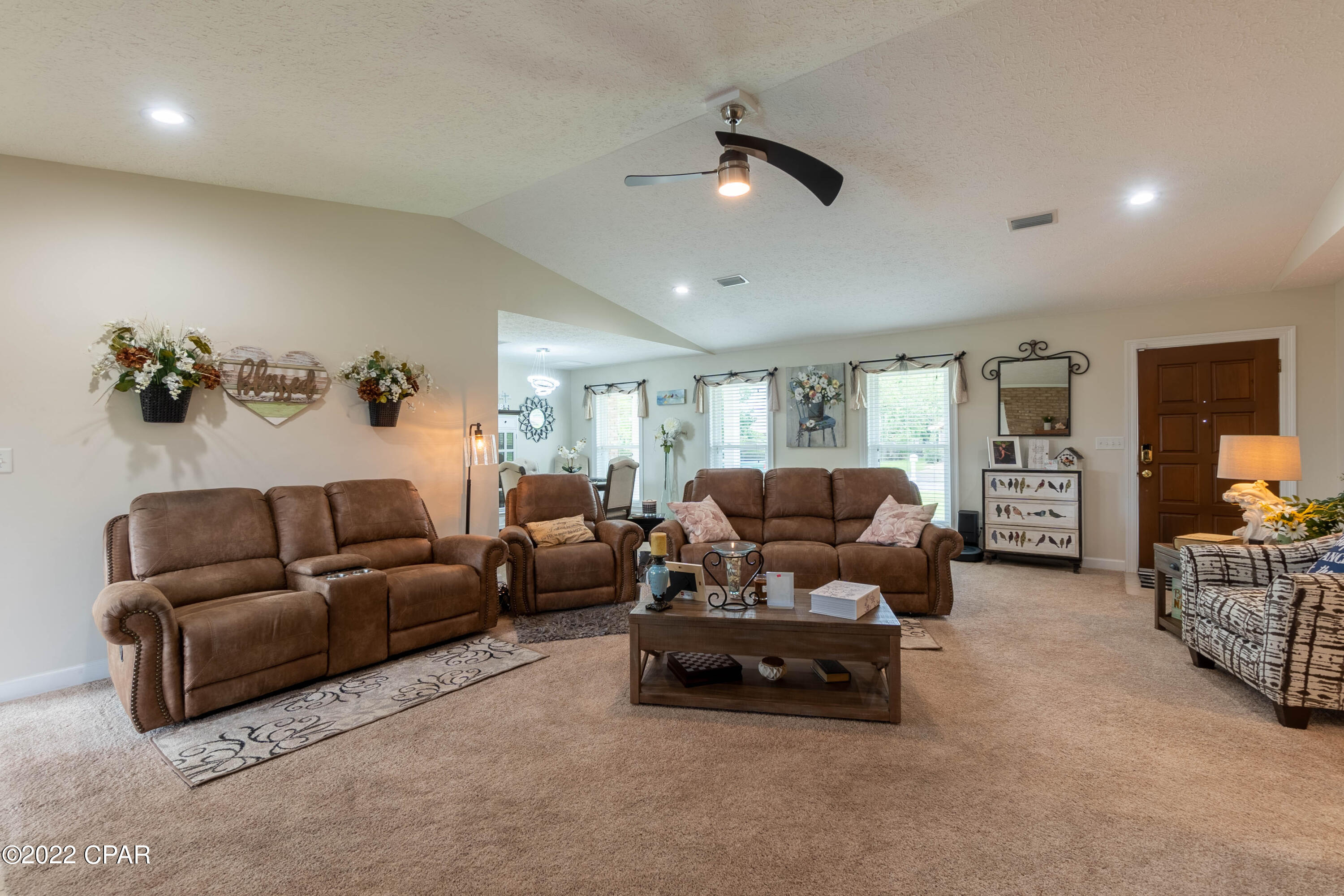 Belaire Estates Replat - Residential