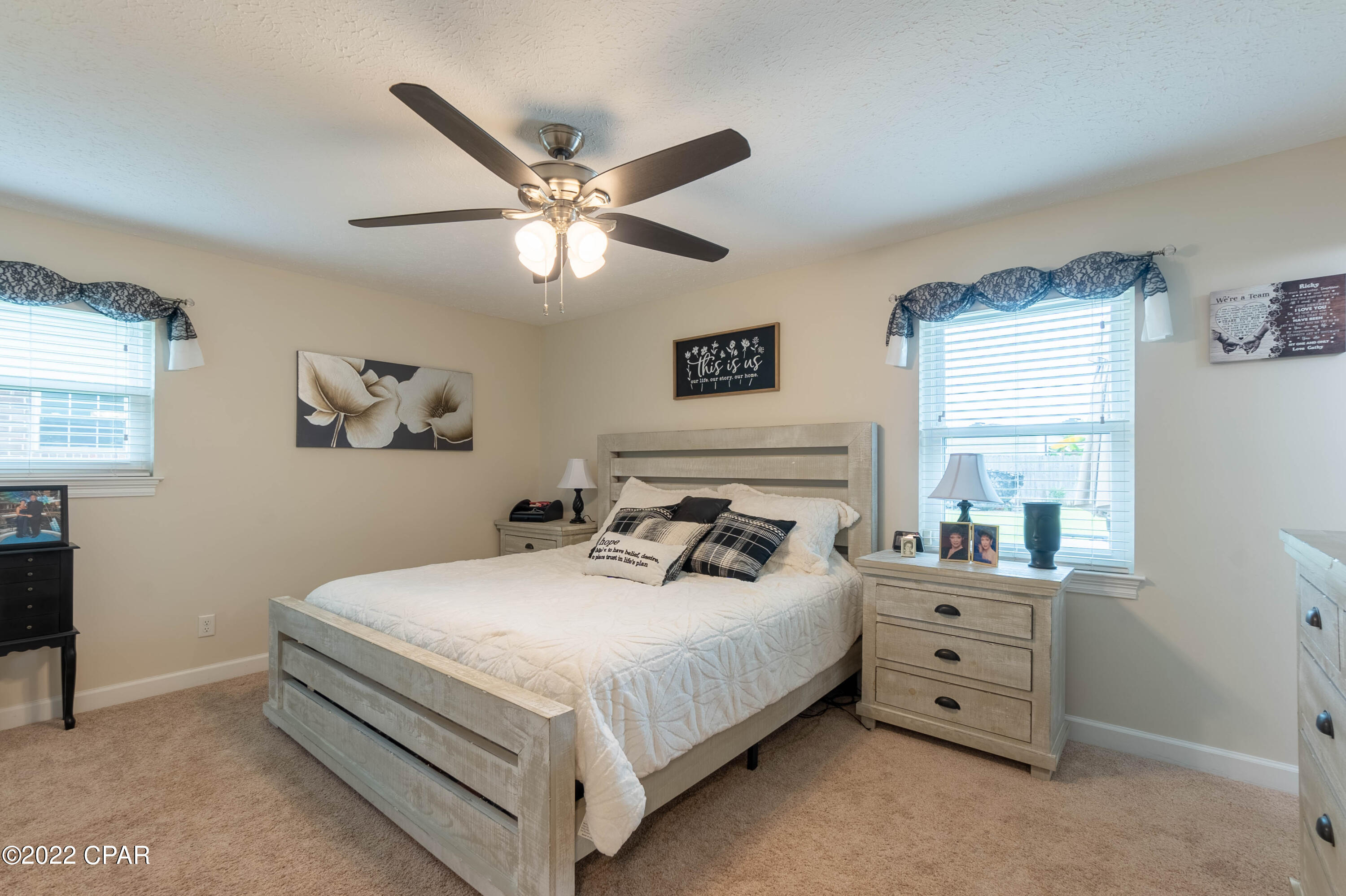 Belaire Estates Replat - Residential