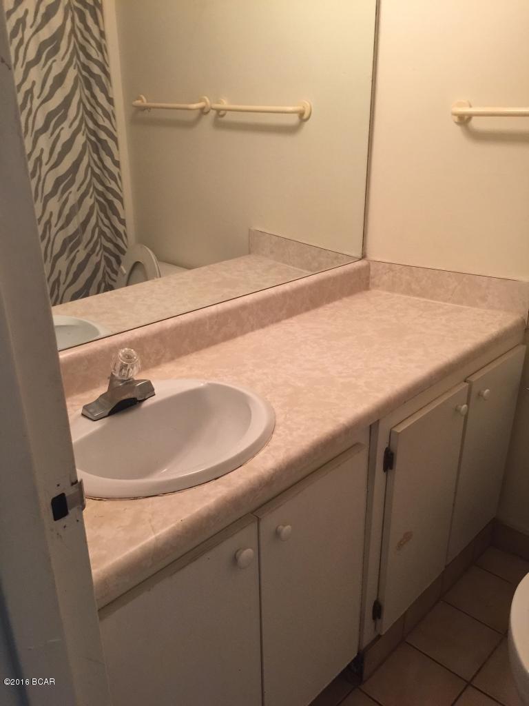 Top Of The Gulf Condo. - Residential Lease