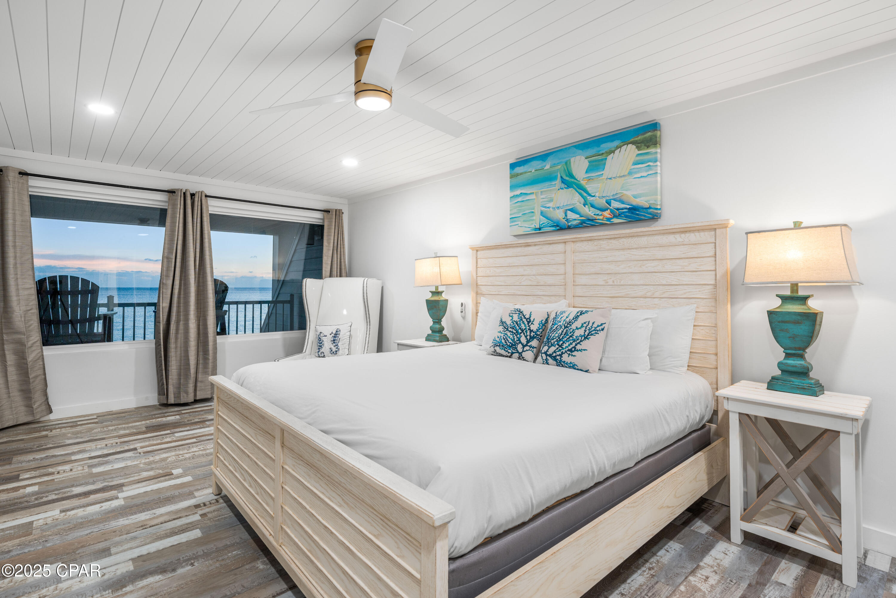 Shores Townhouses - Residential