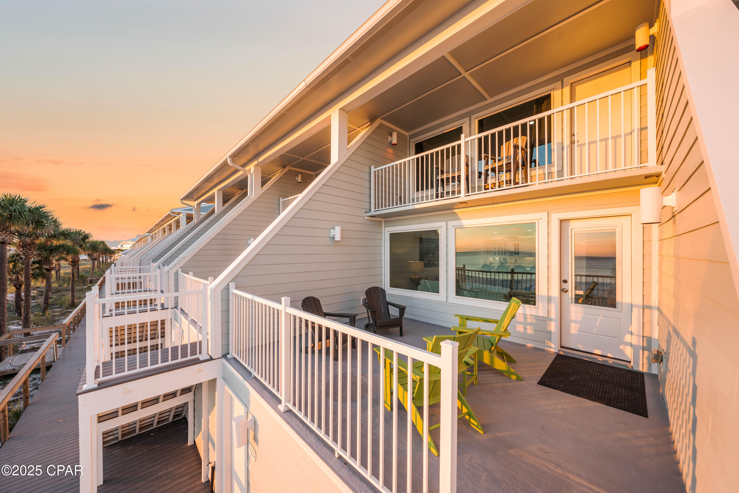 Shores Townhouses - Residential