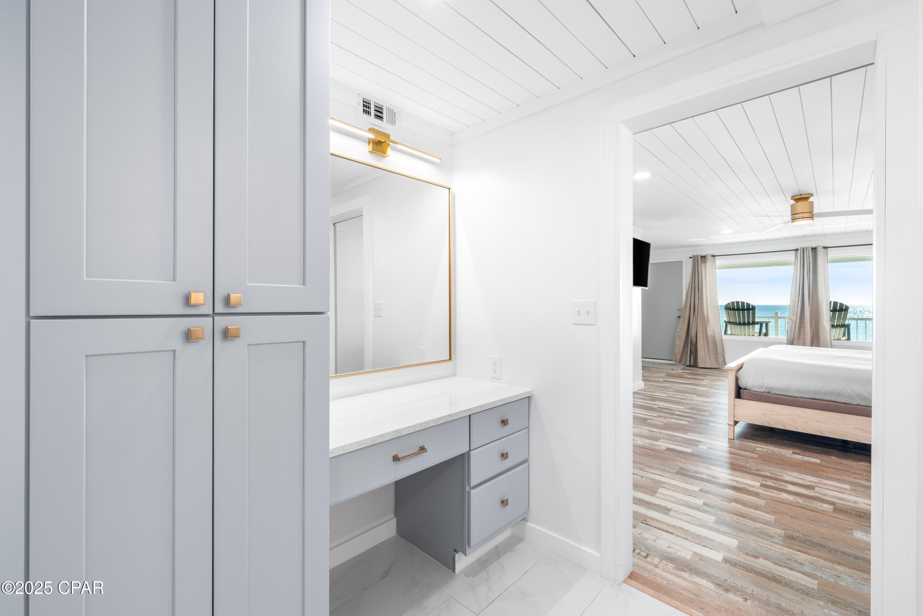 Shores Townhouses - Residential