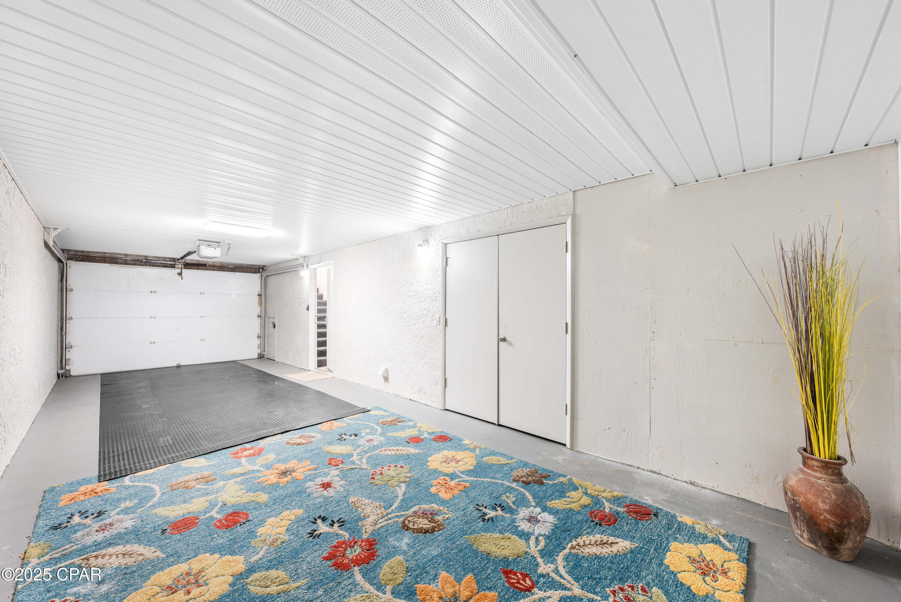 Shores Townhouses - Residential