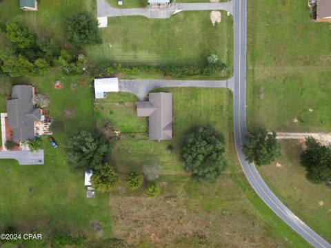 A home in Blountstown