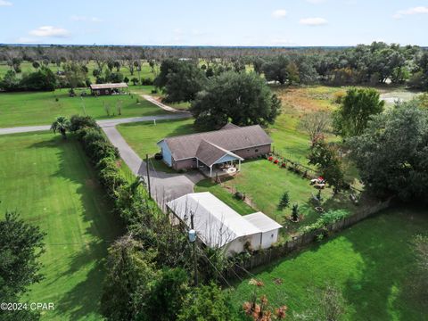 A home in Blountstown