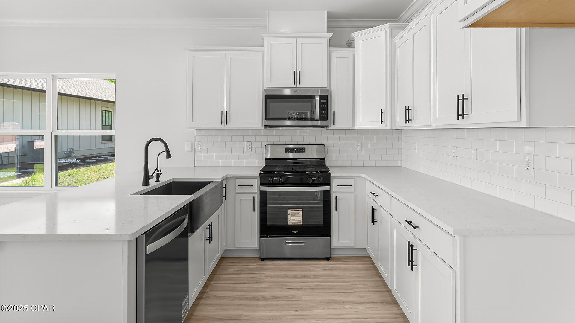 Colonial Landing - Residential