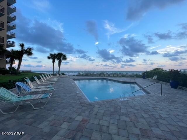 Pelican Walk - Residential