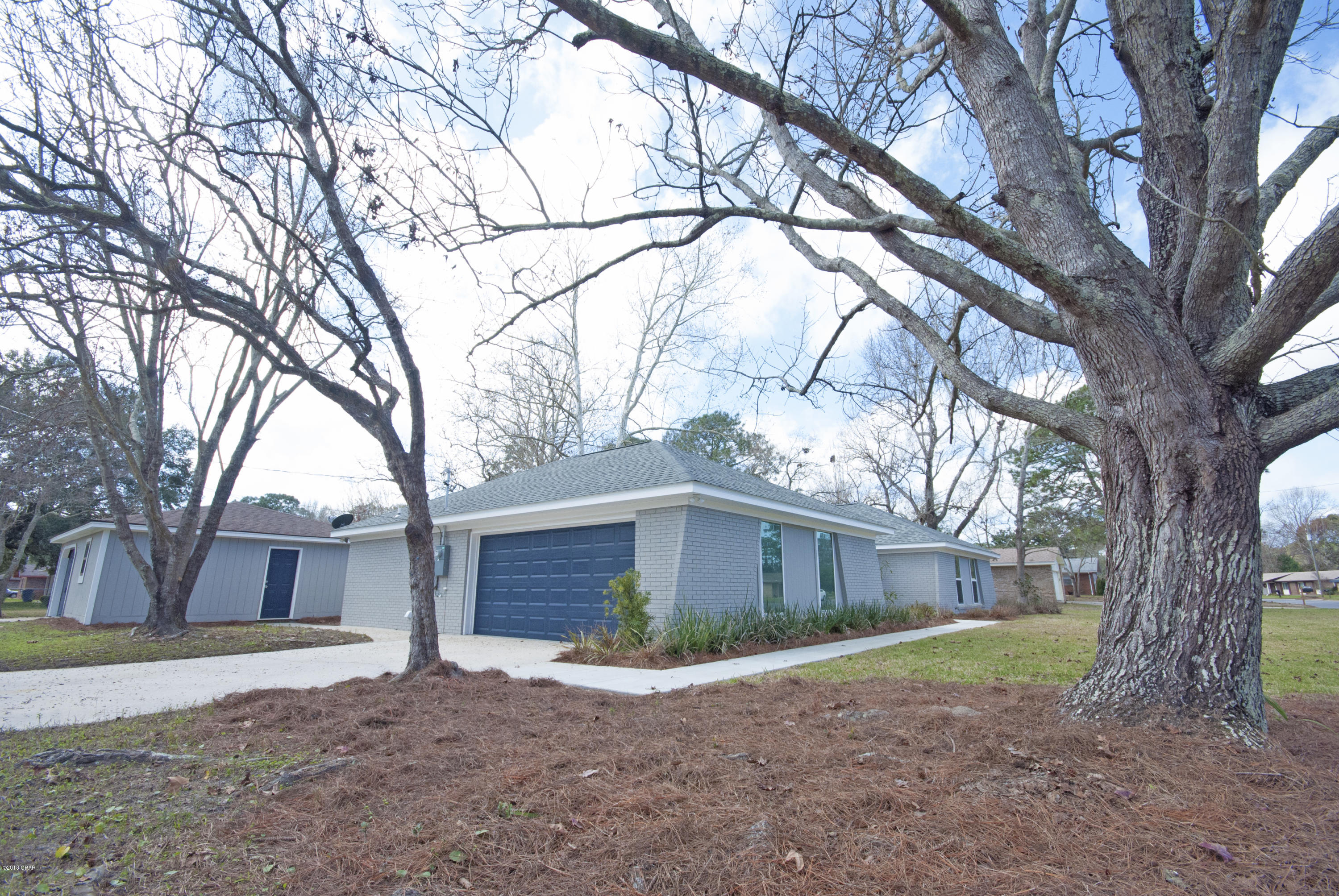 Forest Hills Unit 1 - Residential