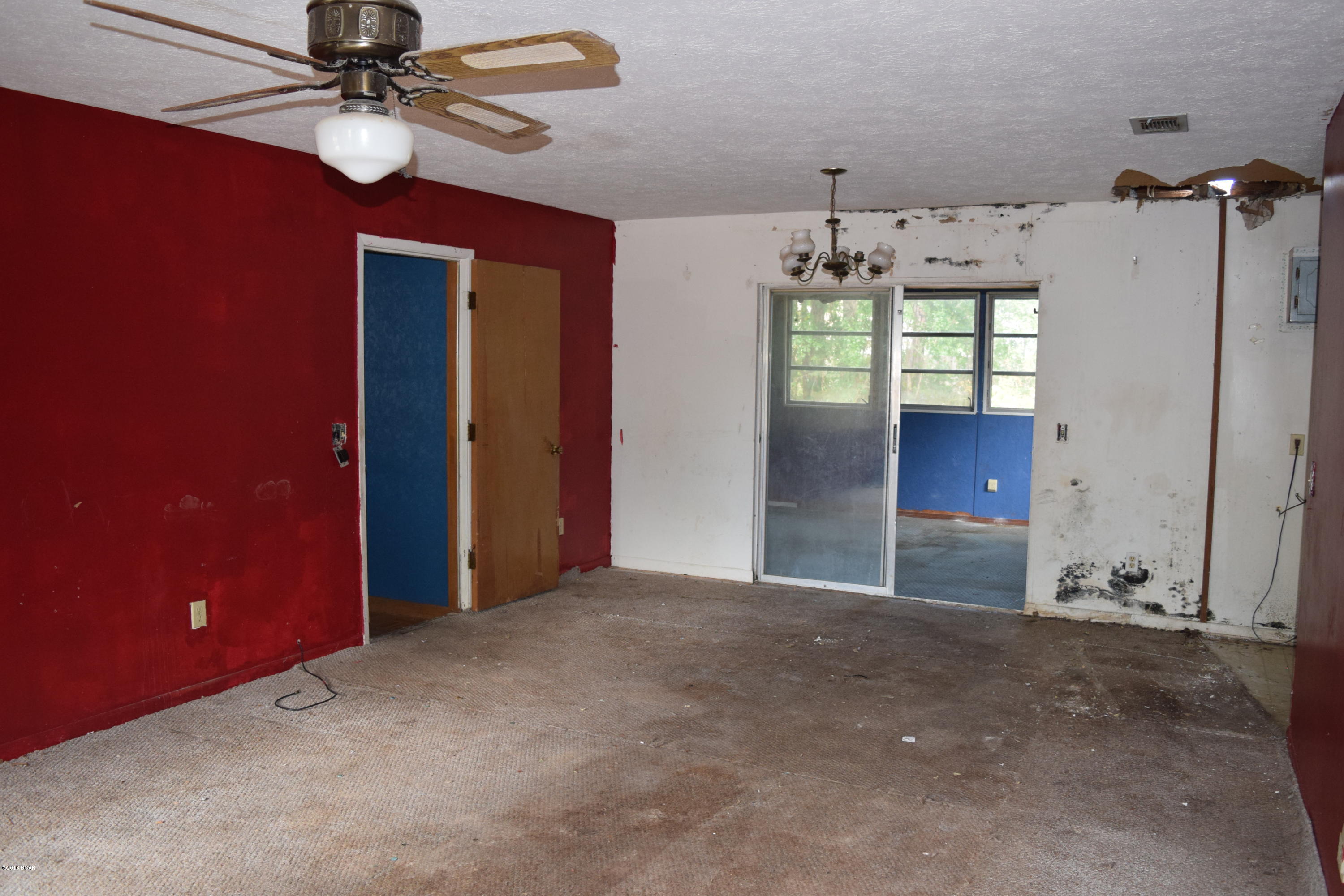 Pine Forest Est Ph 1 - Residential