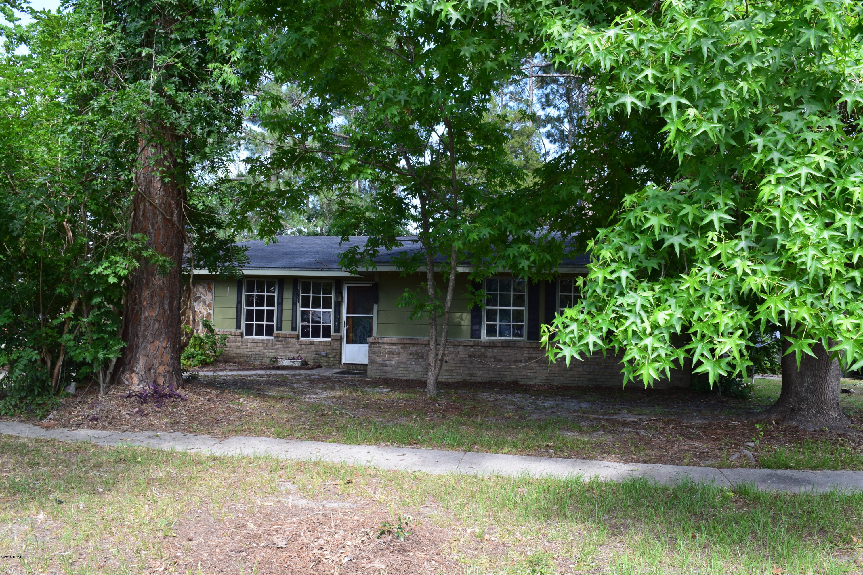 Pine Forest Est Ph 1 - Residential