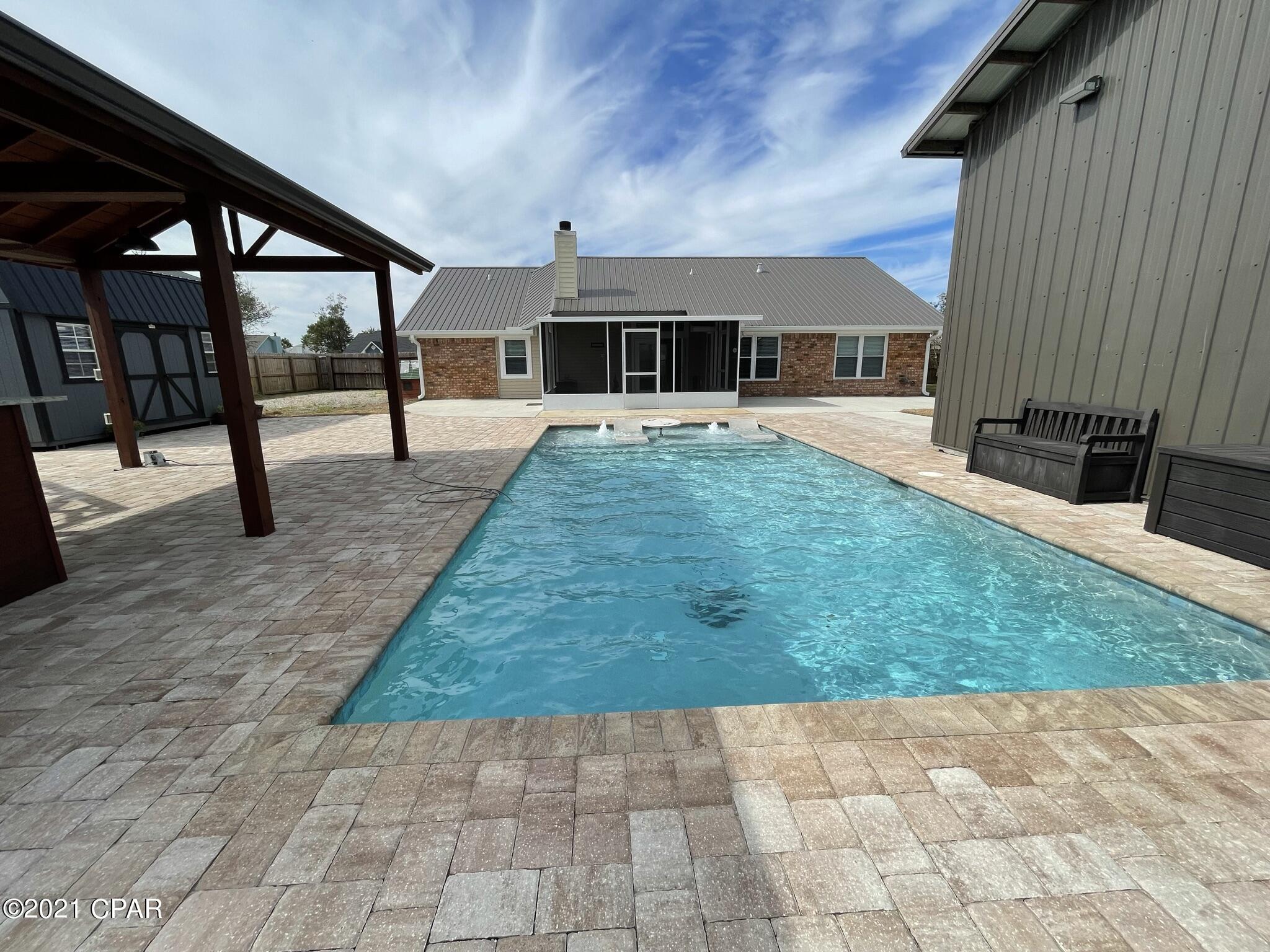 Mowat Highlands Ph 1 - Residential