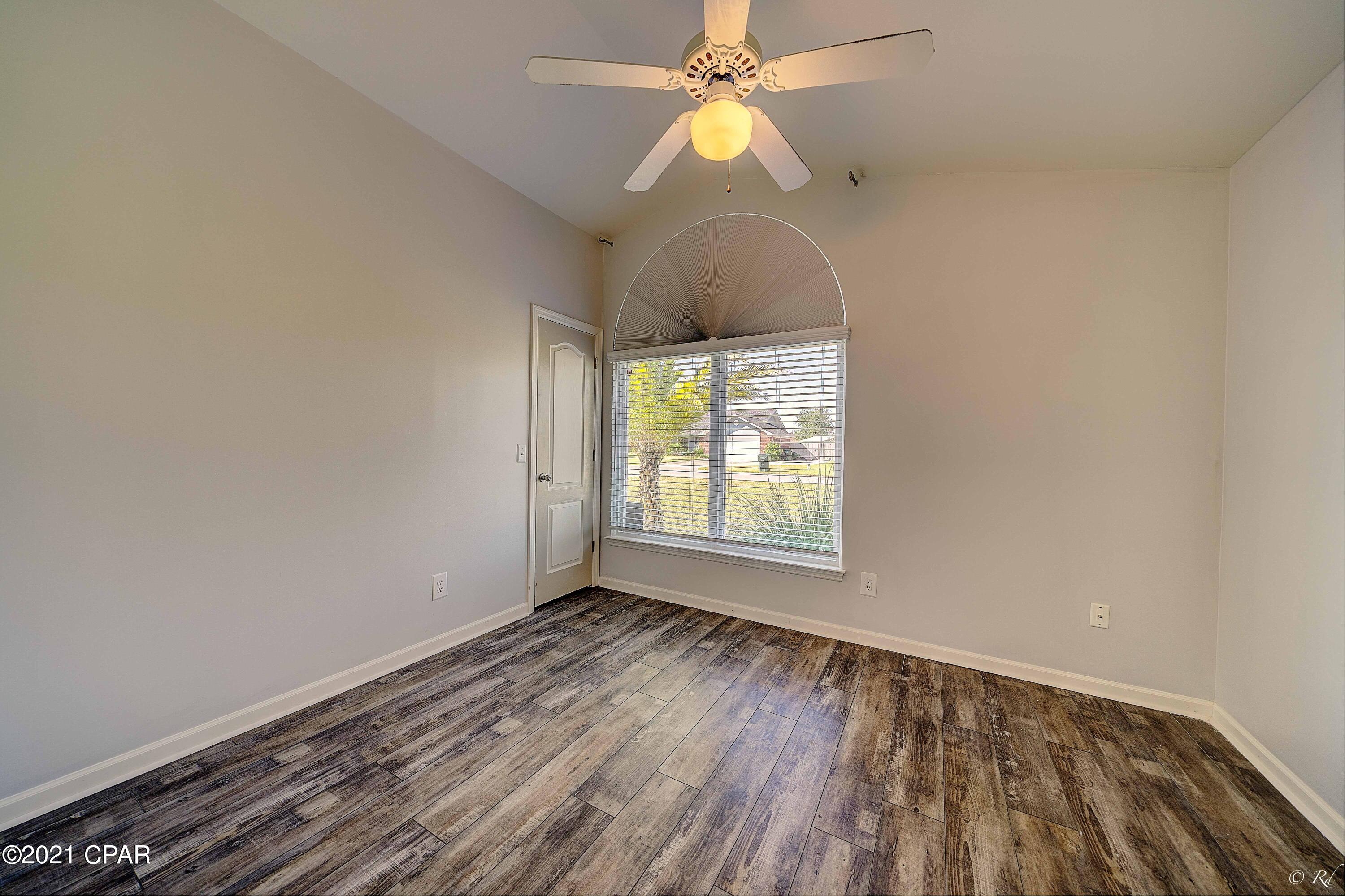 Mowat Highlands Ph 1 - Residential