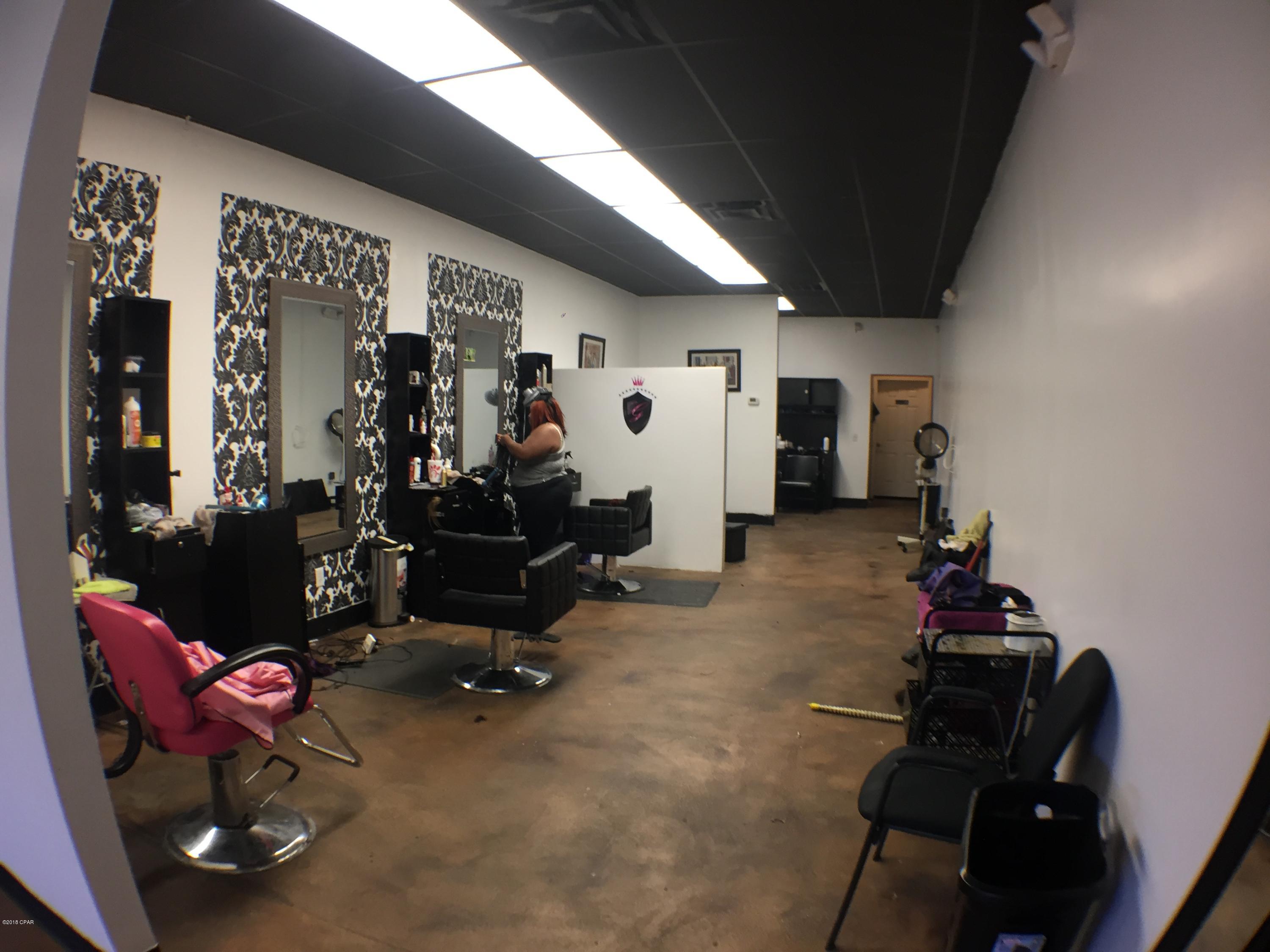 [No Recorded Subdiv] - Commercial Sale