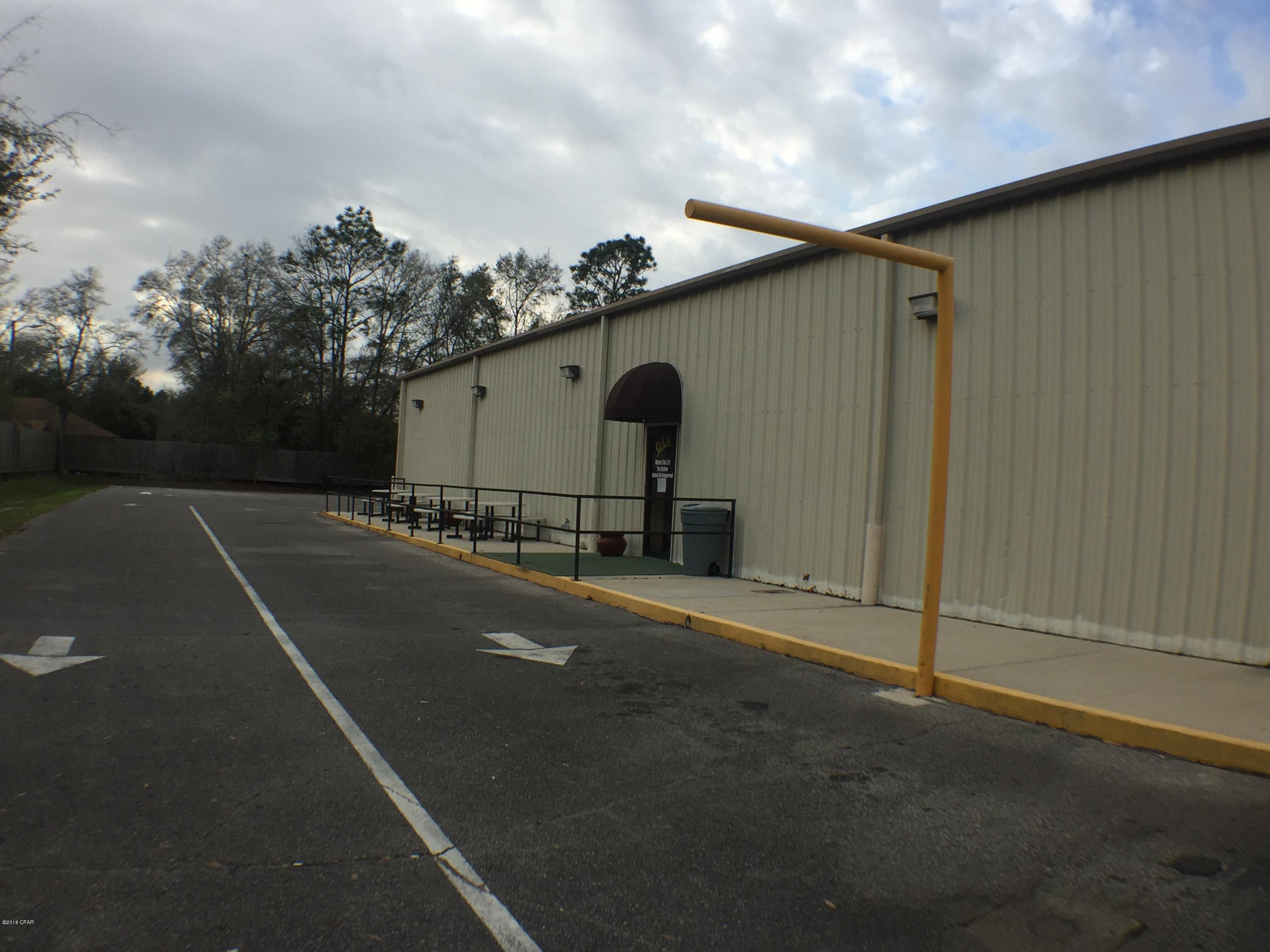 [No Recorded Subdiv] - Commercial Sale