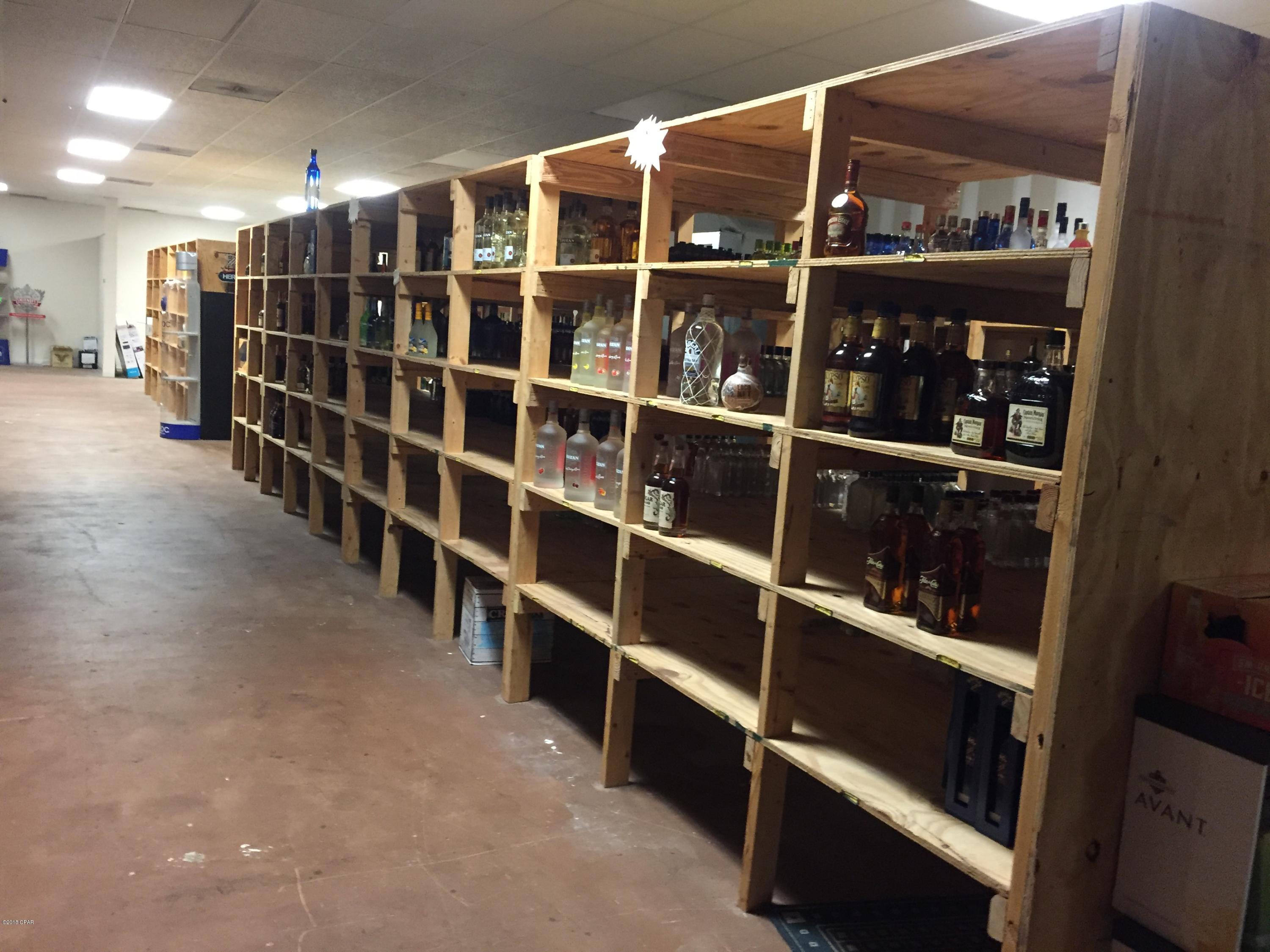 [No Recorded Subdiv] - Commercial Sale