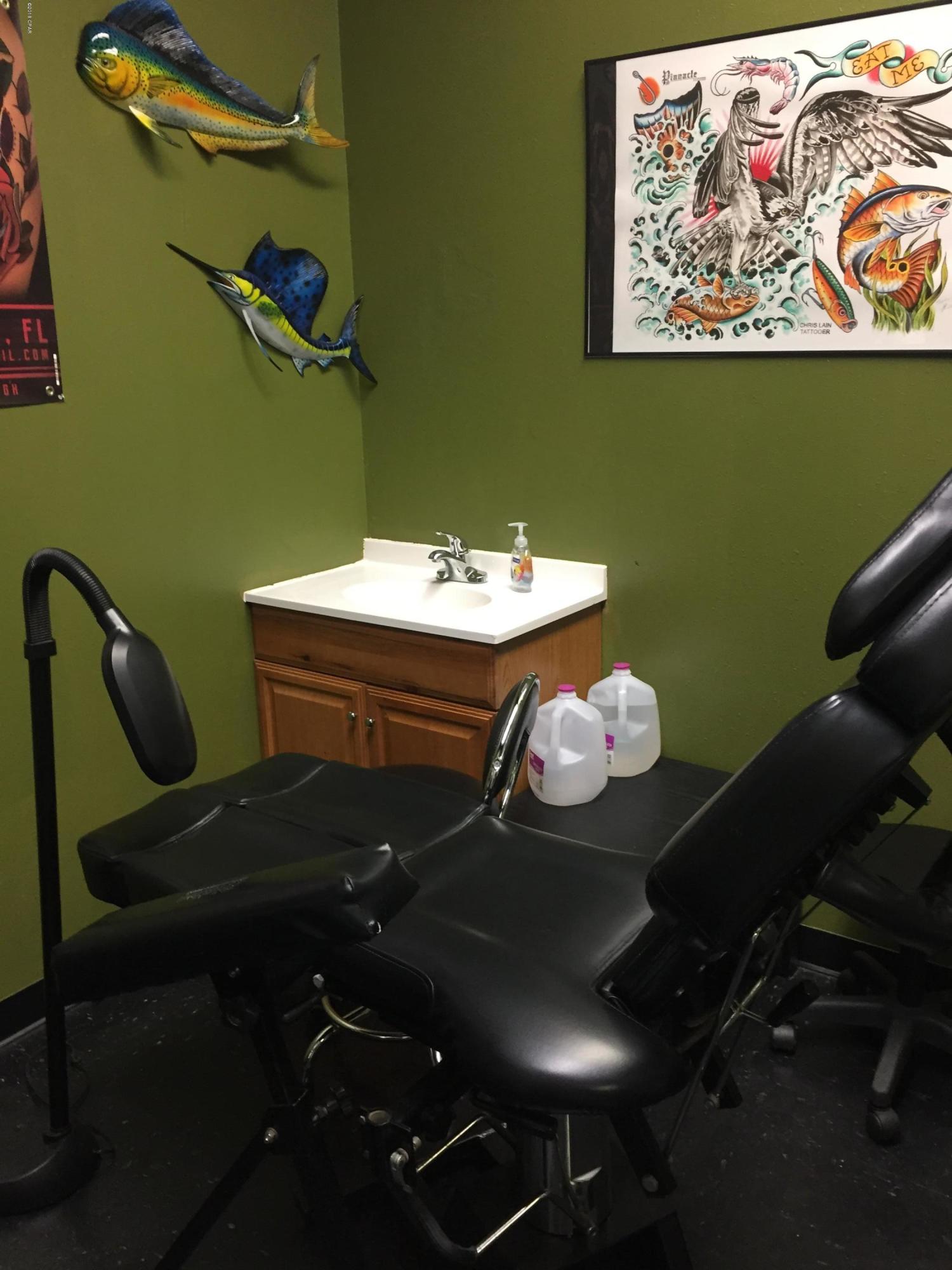 [No Recorded Subdiv] - Commercial Sale