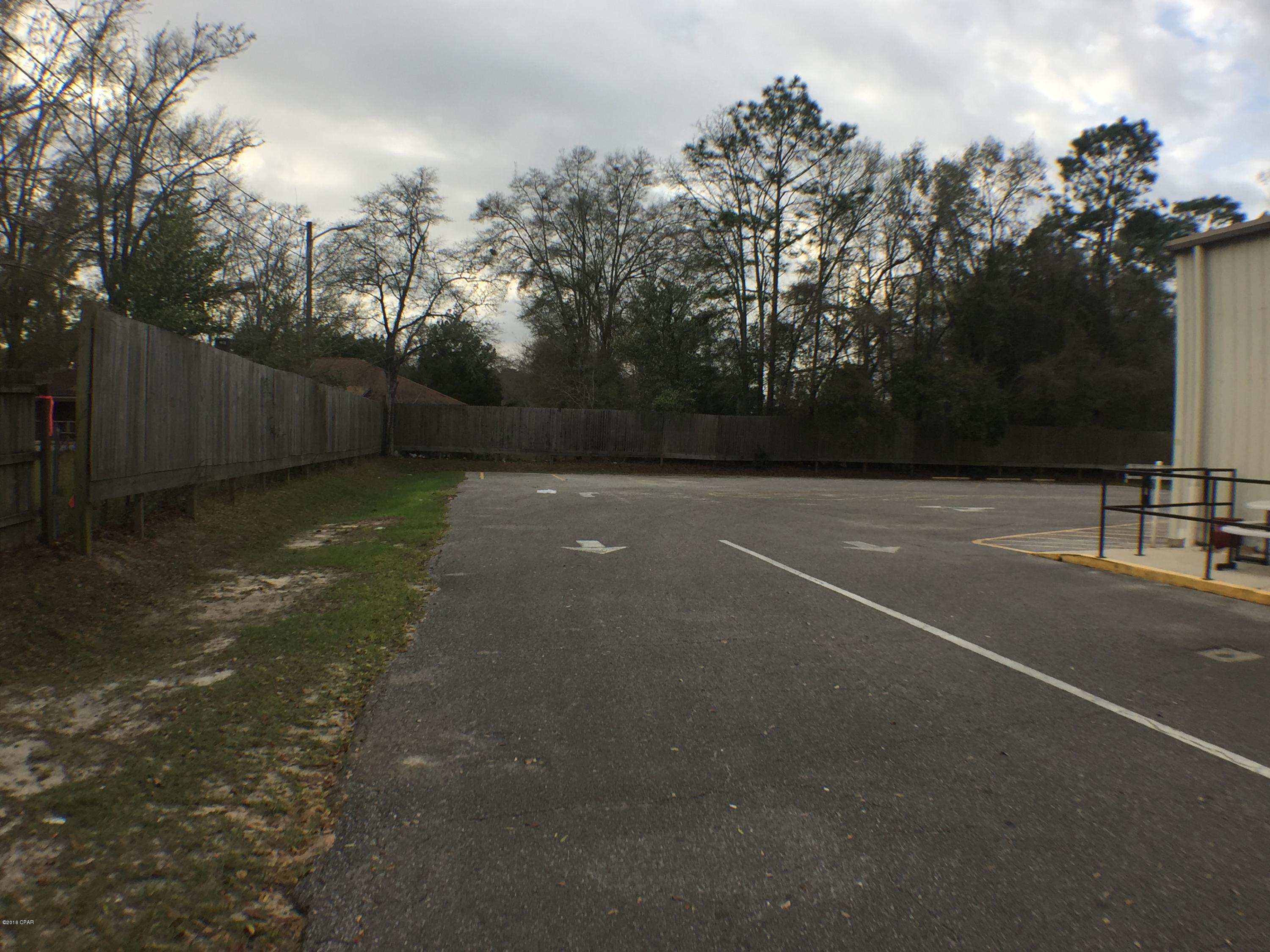 [No Recorded Subdiv] - Commercial Sale