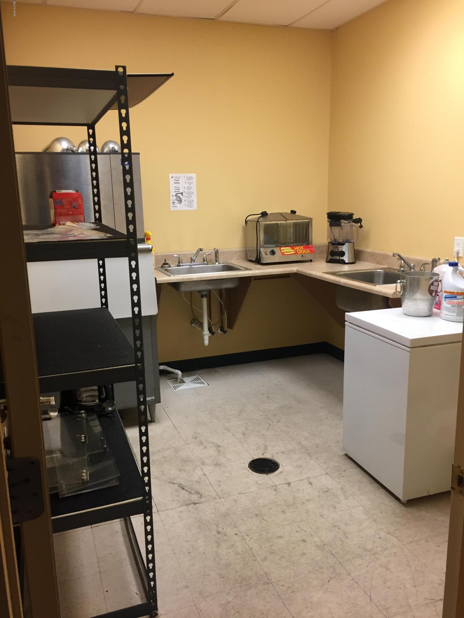 [No Recorded Subdiv] - Commercial Sale