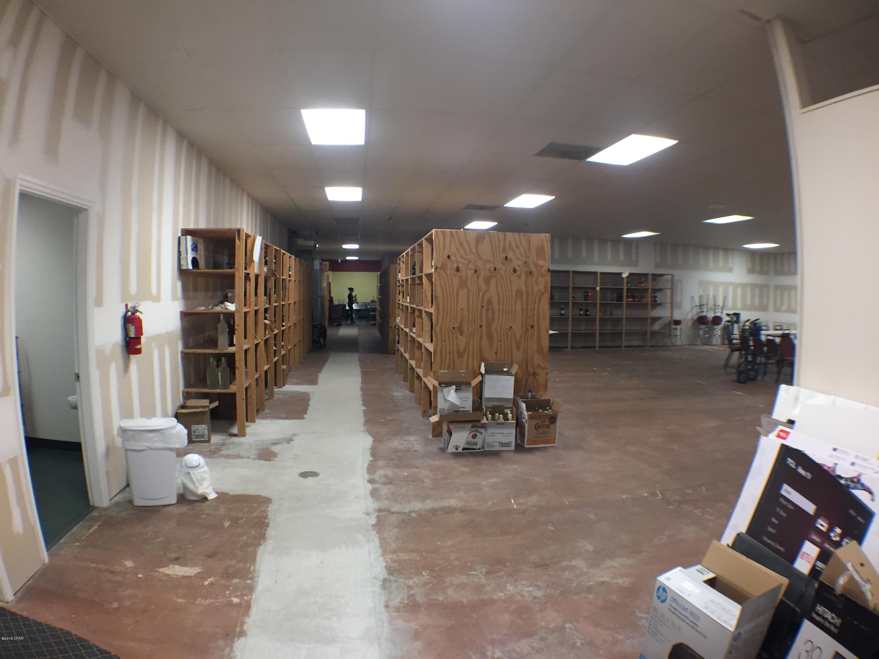 [No Recorded Subdiv] - Commercial Sale