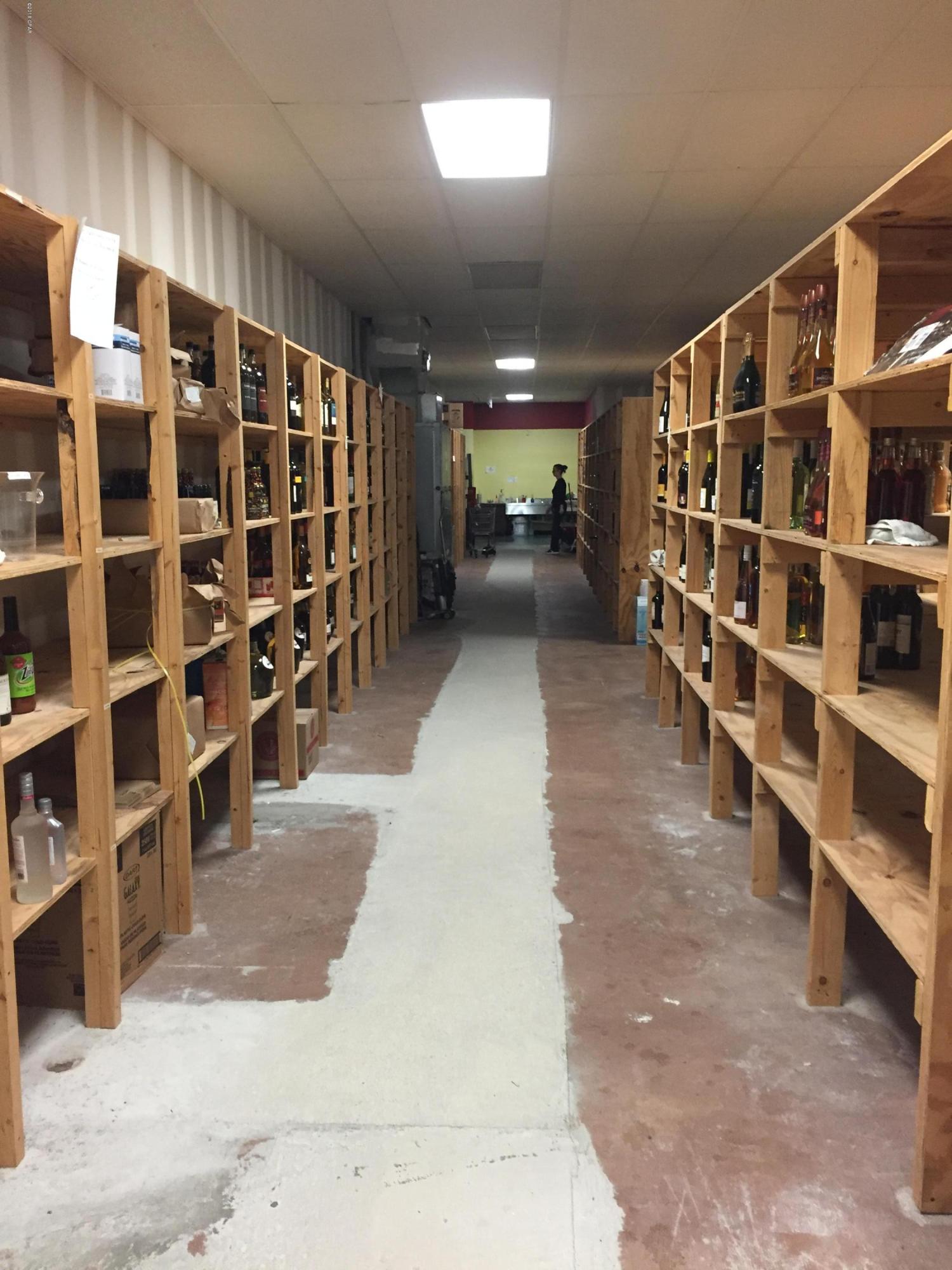 [No Recorded Subdiv] - Commercial Sale