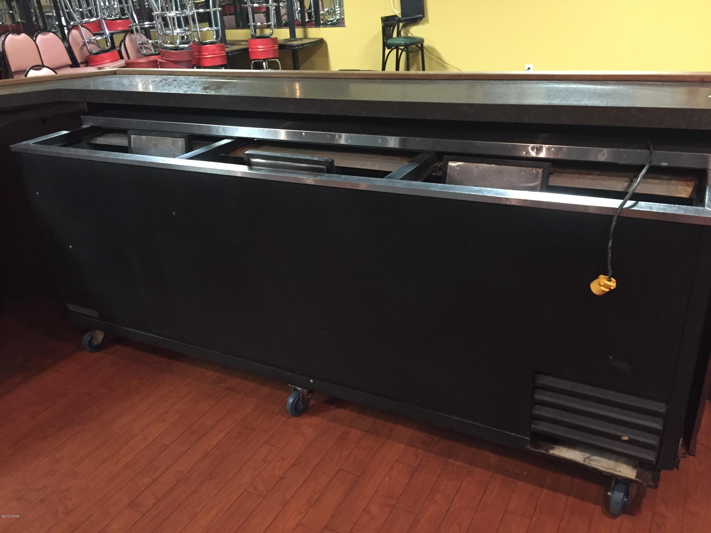 [No Recorded Subdiv] - Commercial Sale