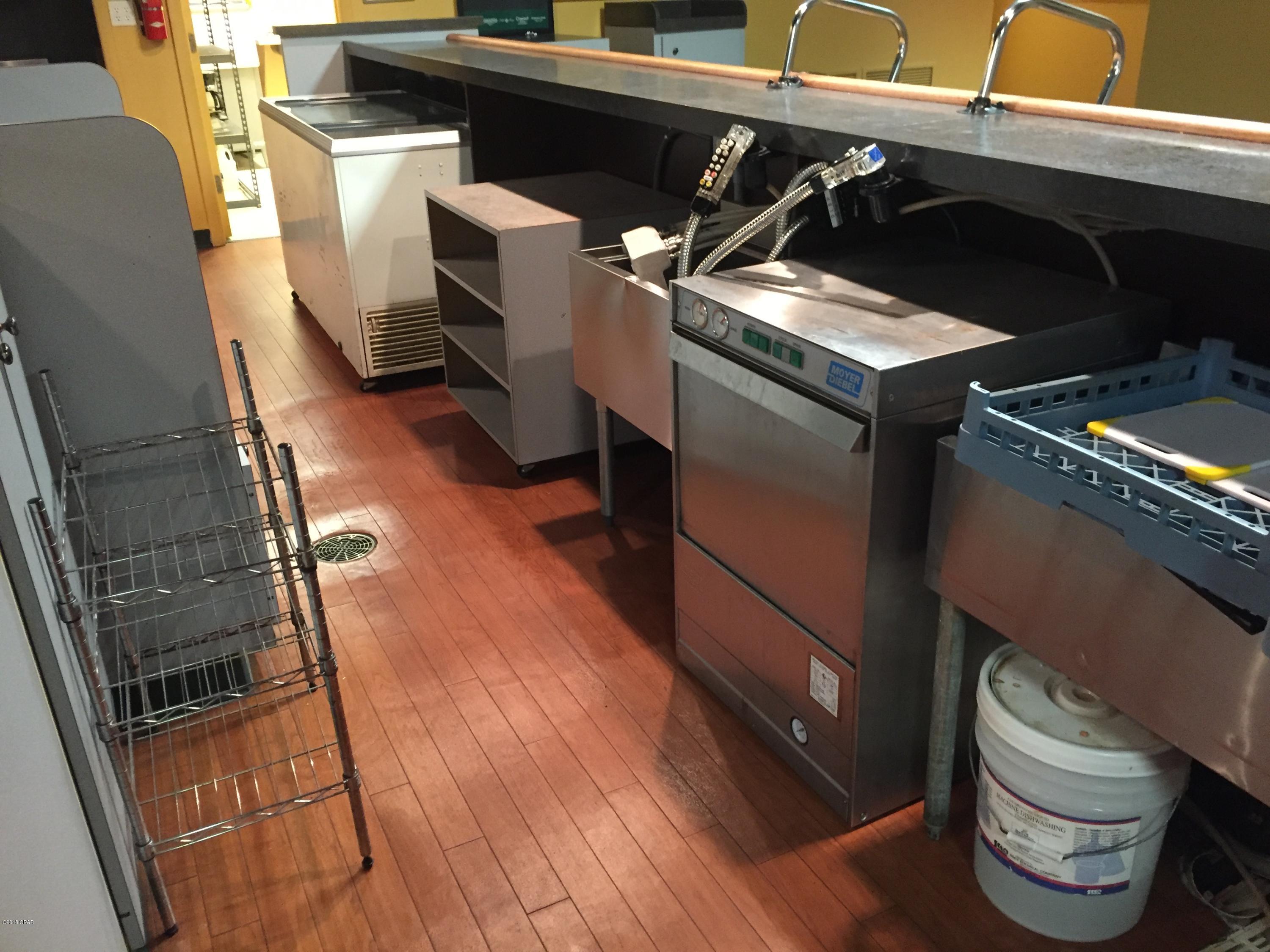 [No Recorded Subdiv] - Commercial Sale