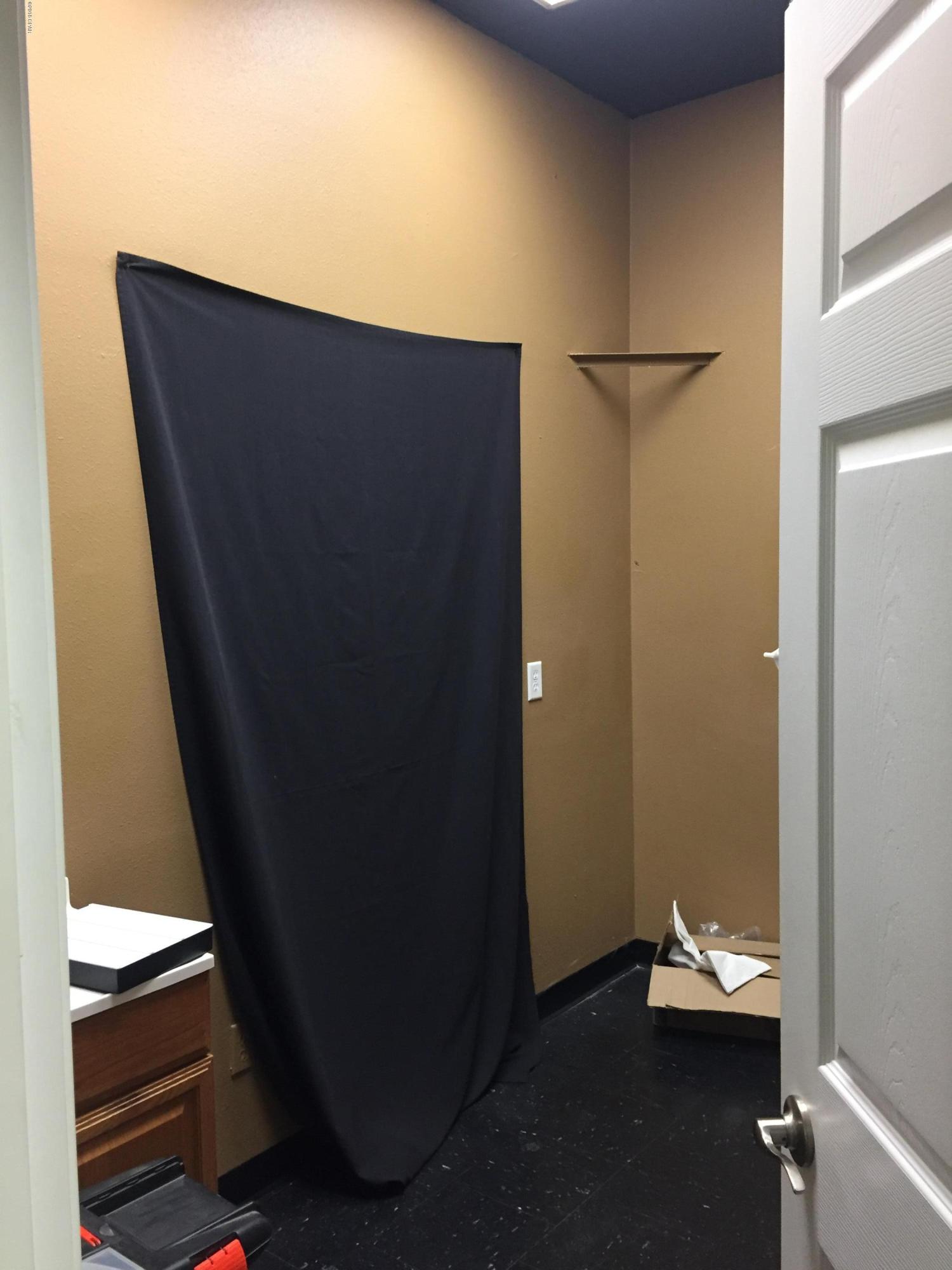 [No Recorded Subdiv] - Commercial Sale