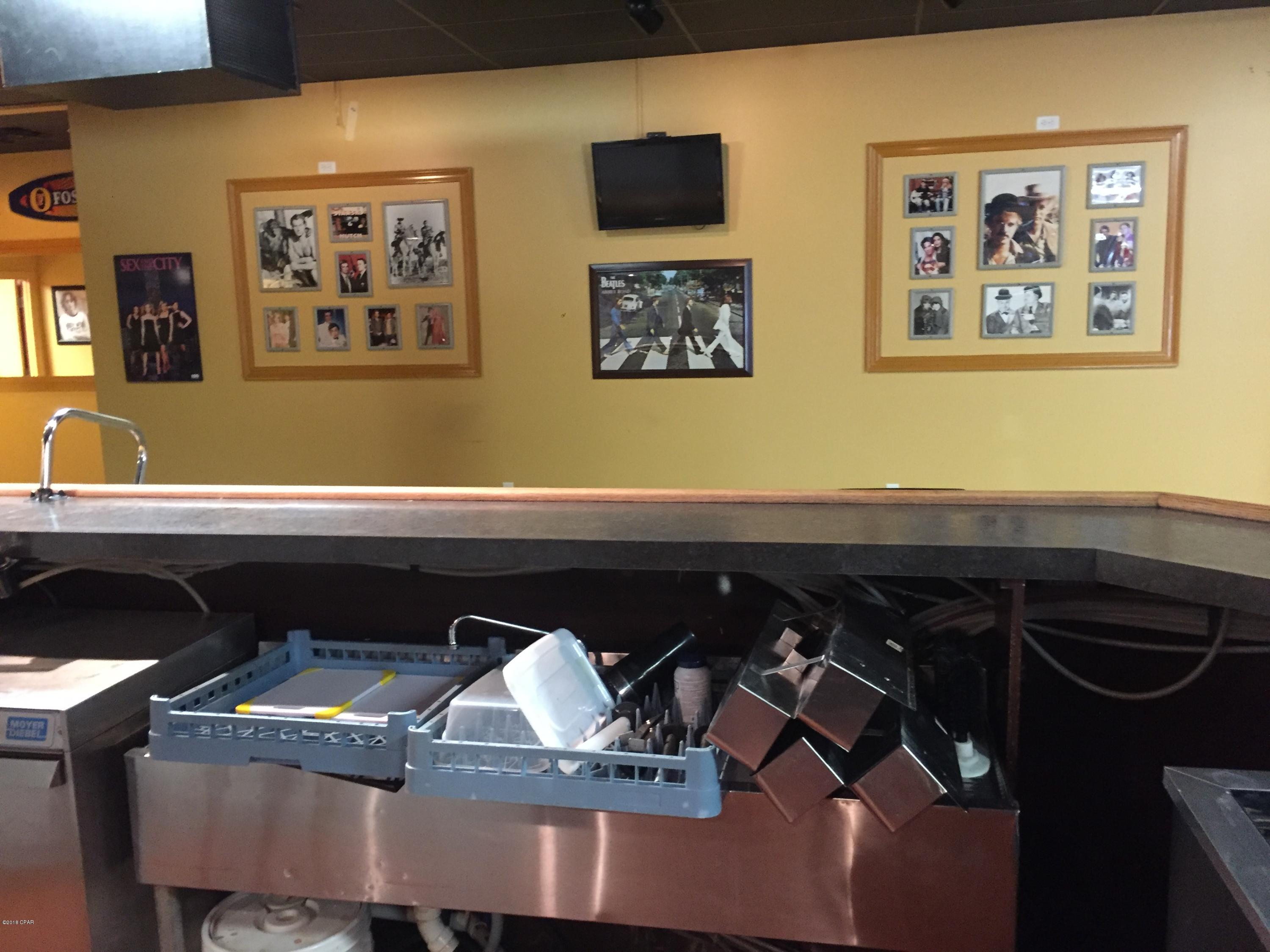 [No Recorded Subdiv] - Commercial Sale