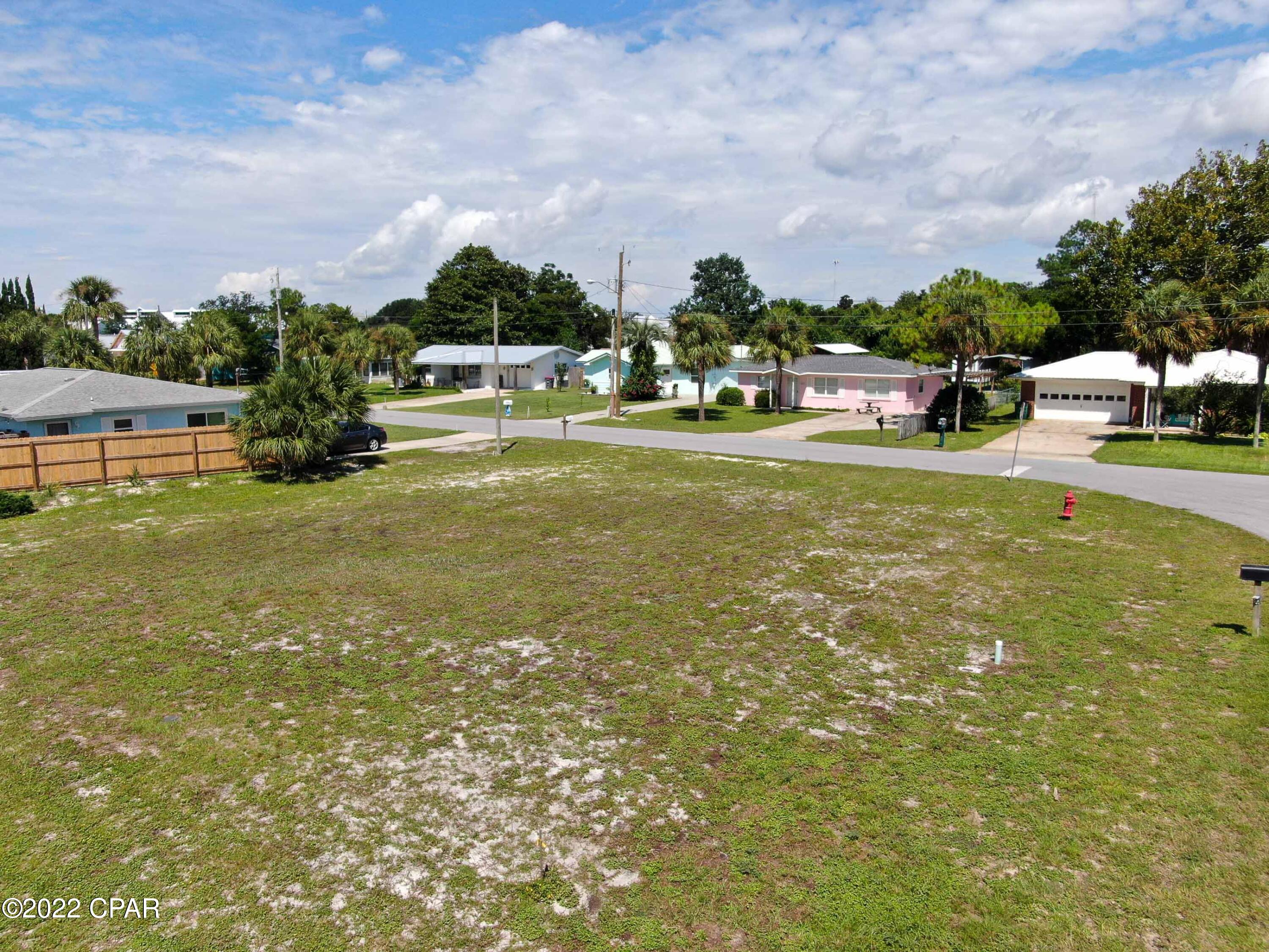 El Centro Beach - Land